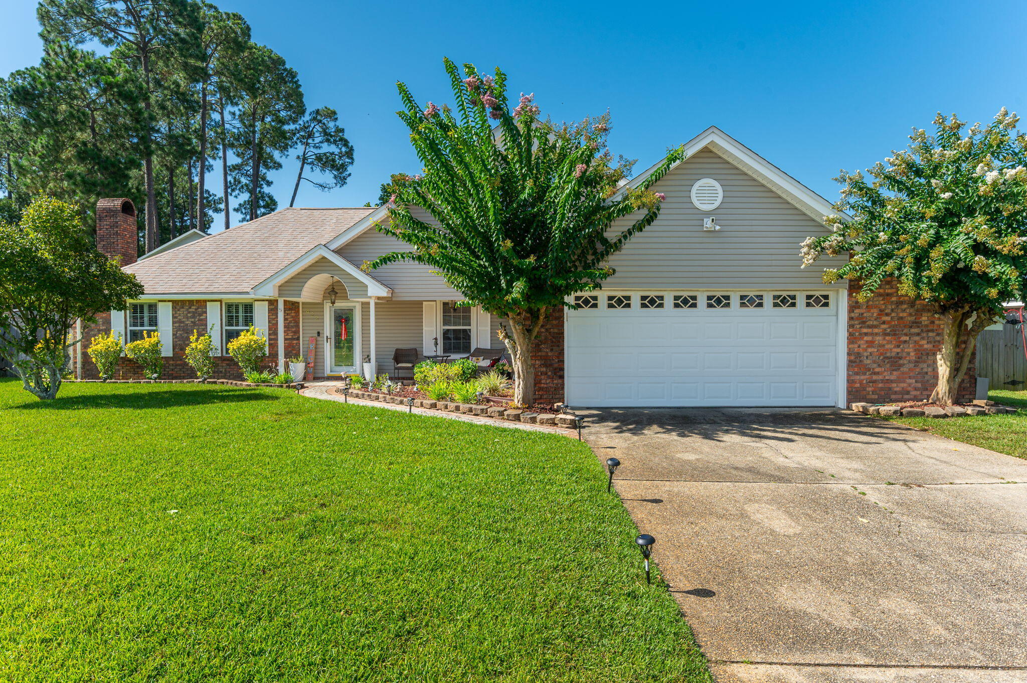 422 Northampton Circle — photo