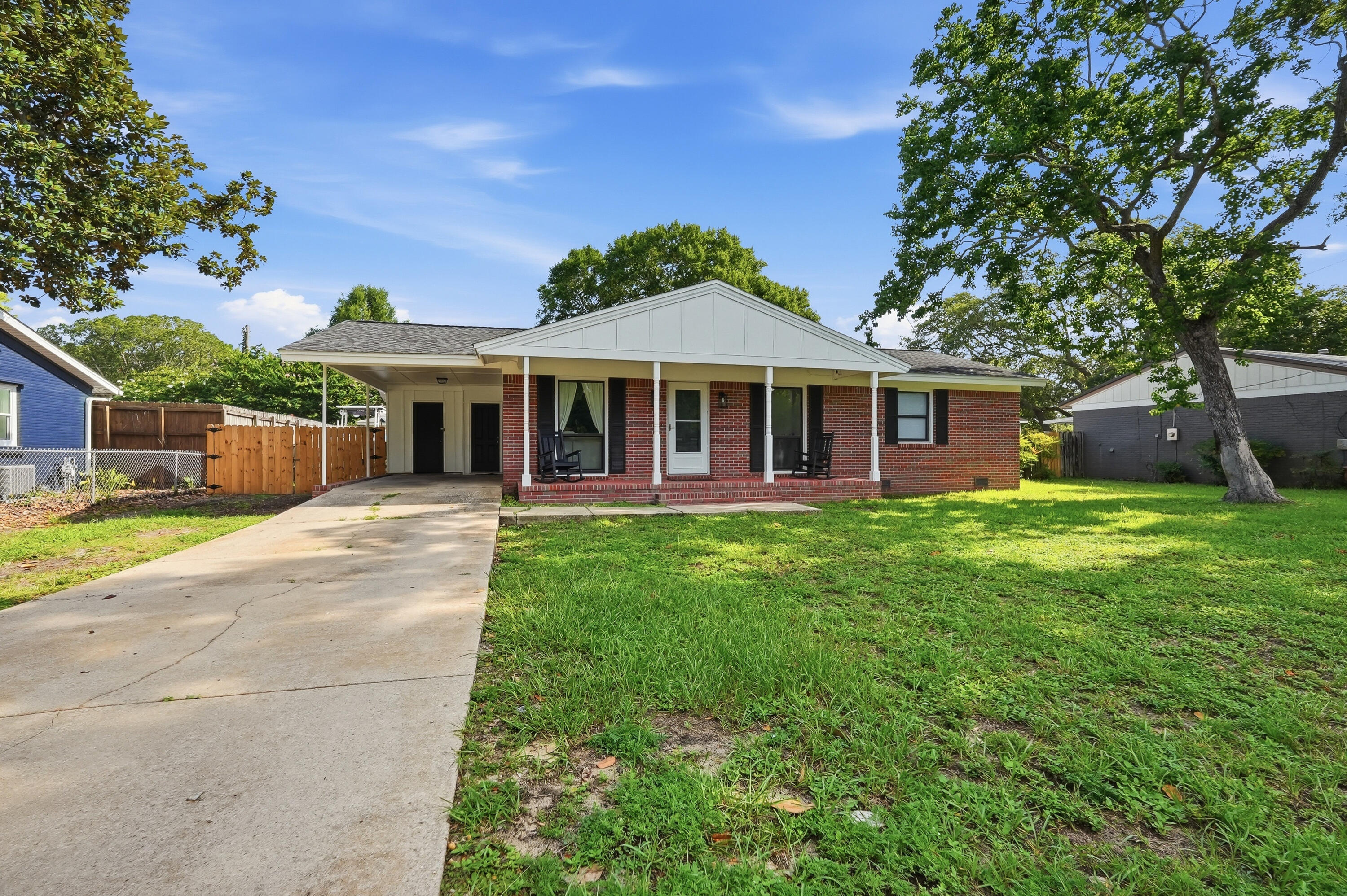113 Boyce Drive — photo