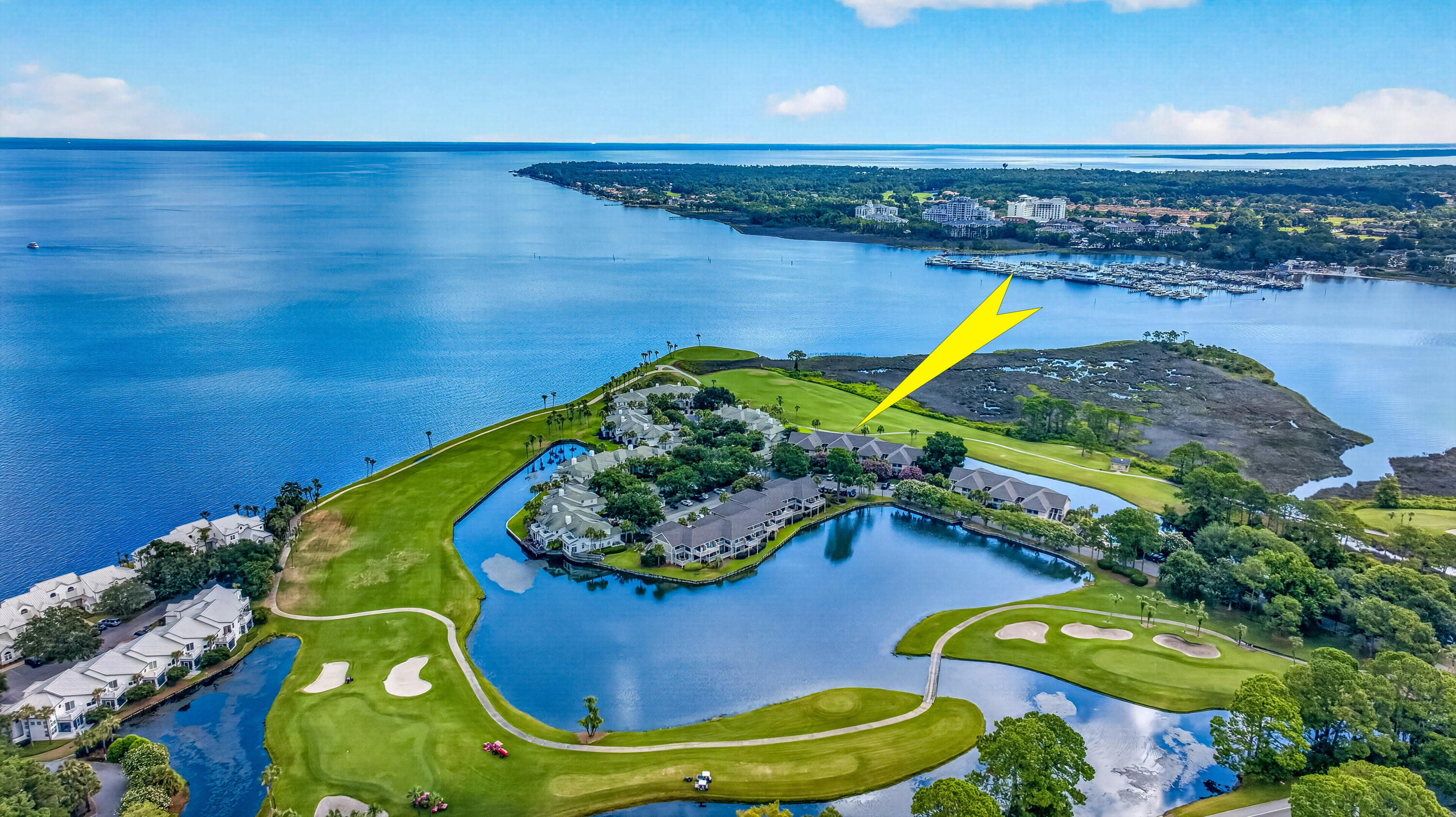 824 Harbour Point Drive 824 — photo