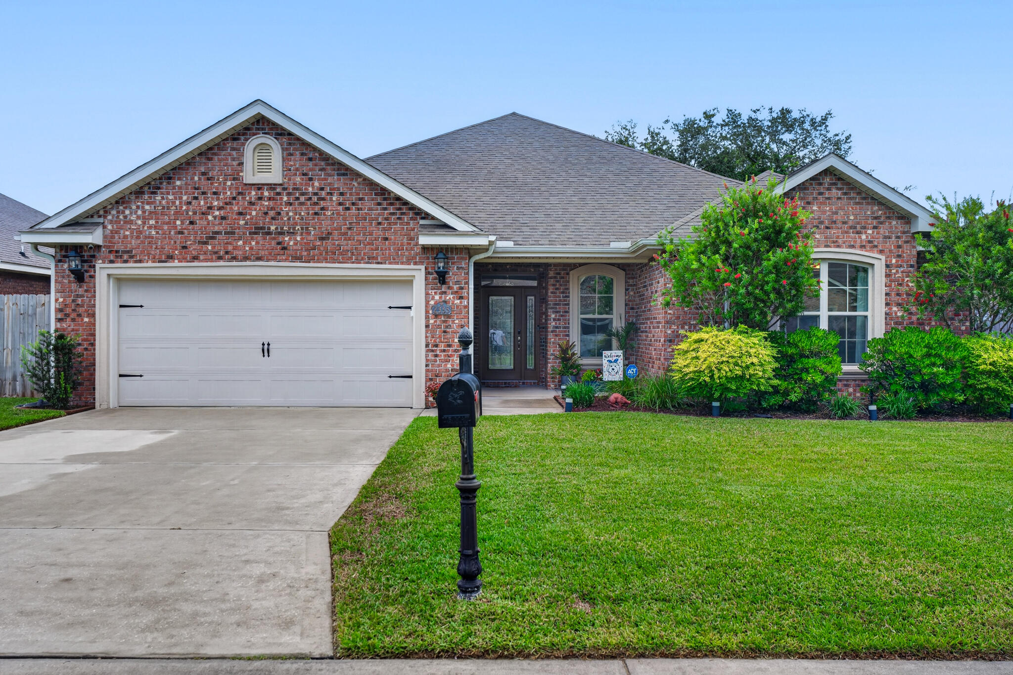 2335 Cummings Drive — photo
