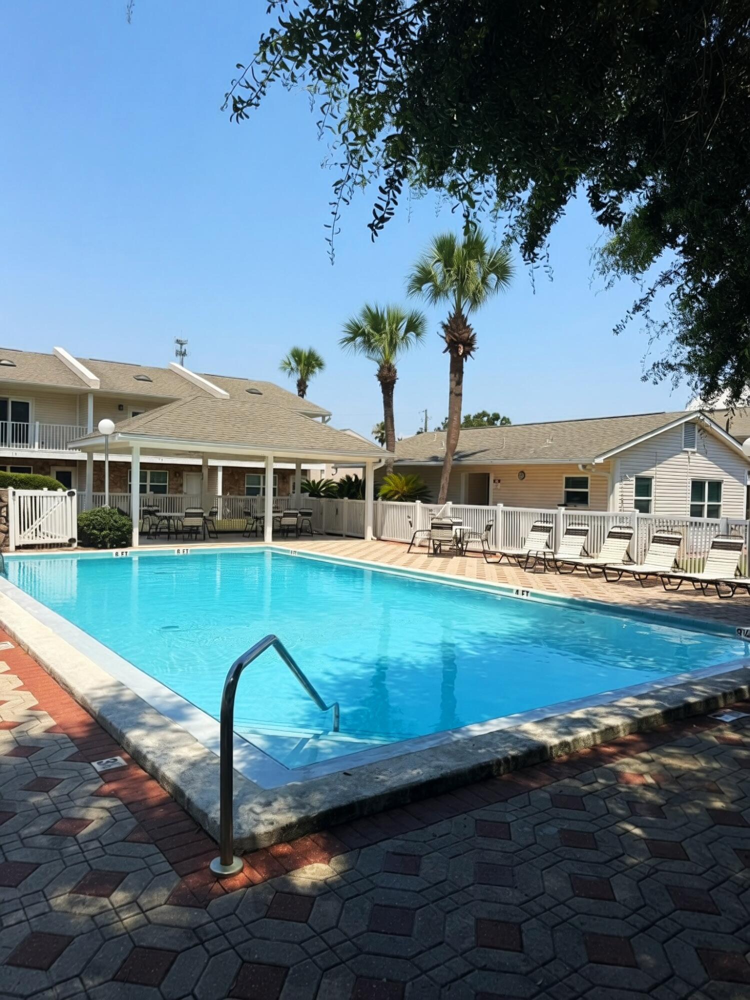 241 Ellis Road Unit 32 — photo