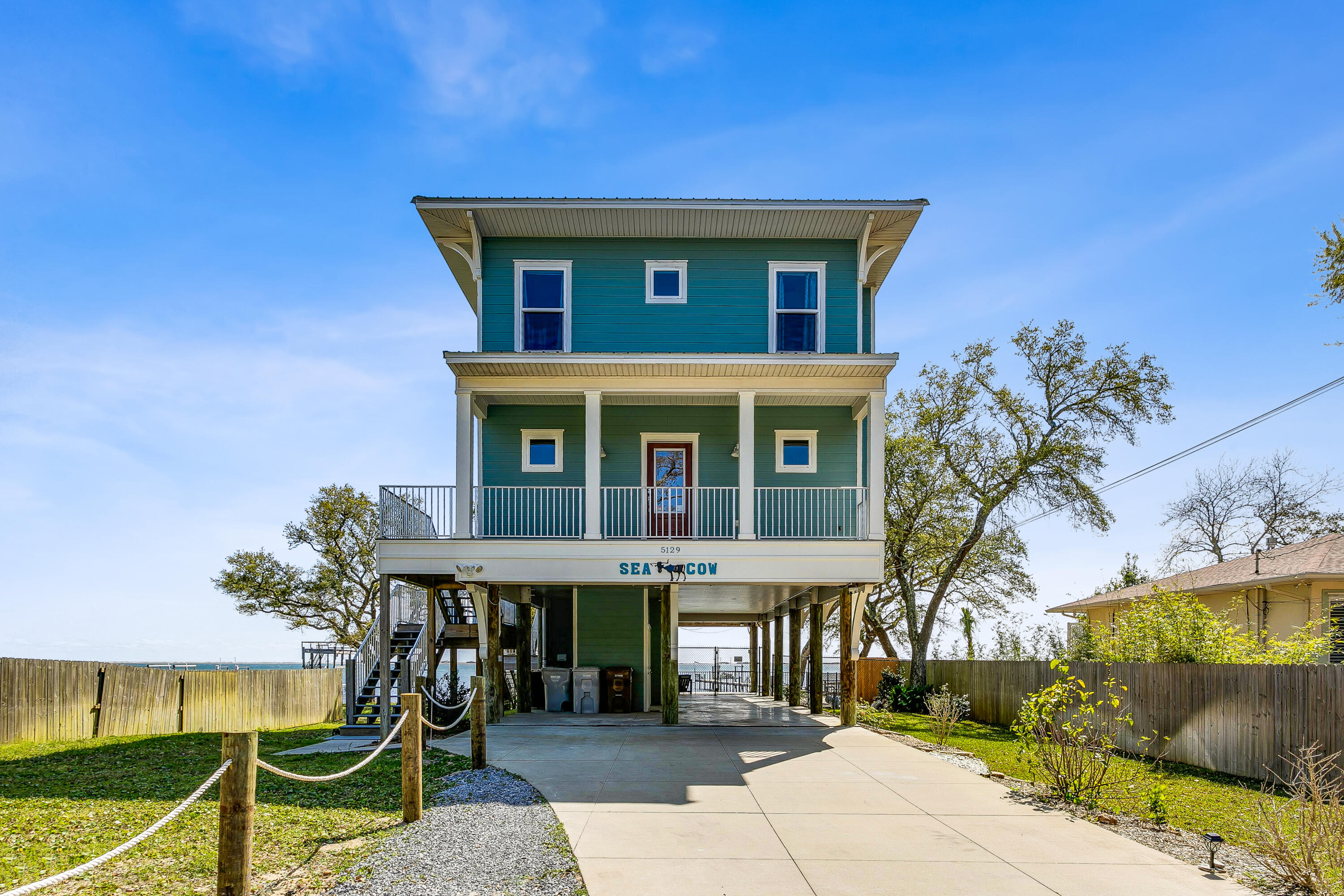 5129 Soundside Drive — photo