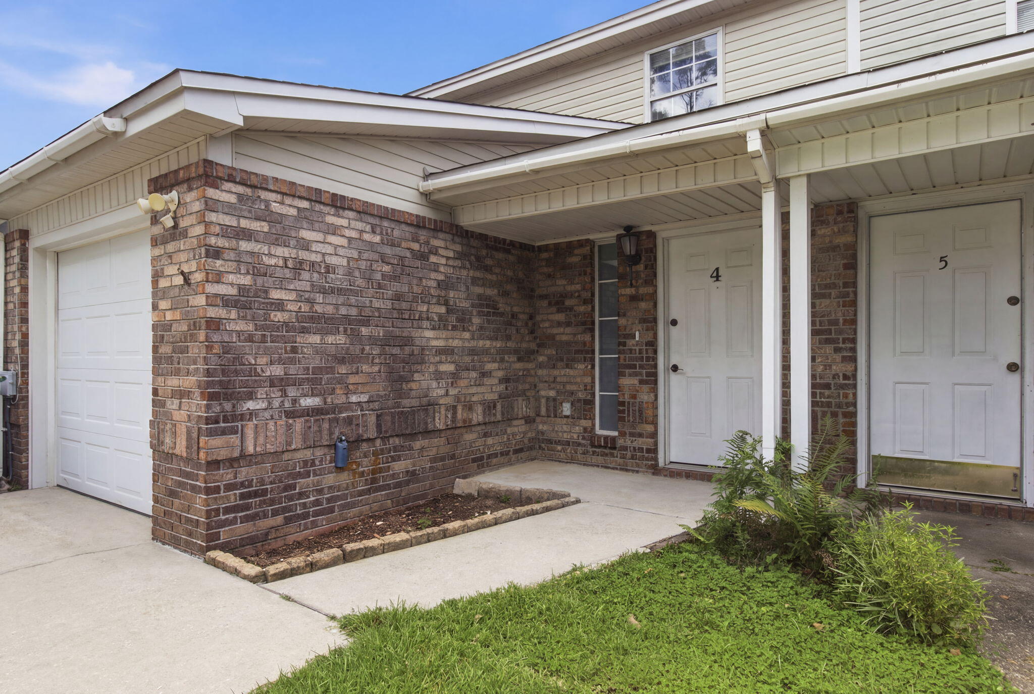 360 Schneider Drive 4 — photo
