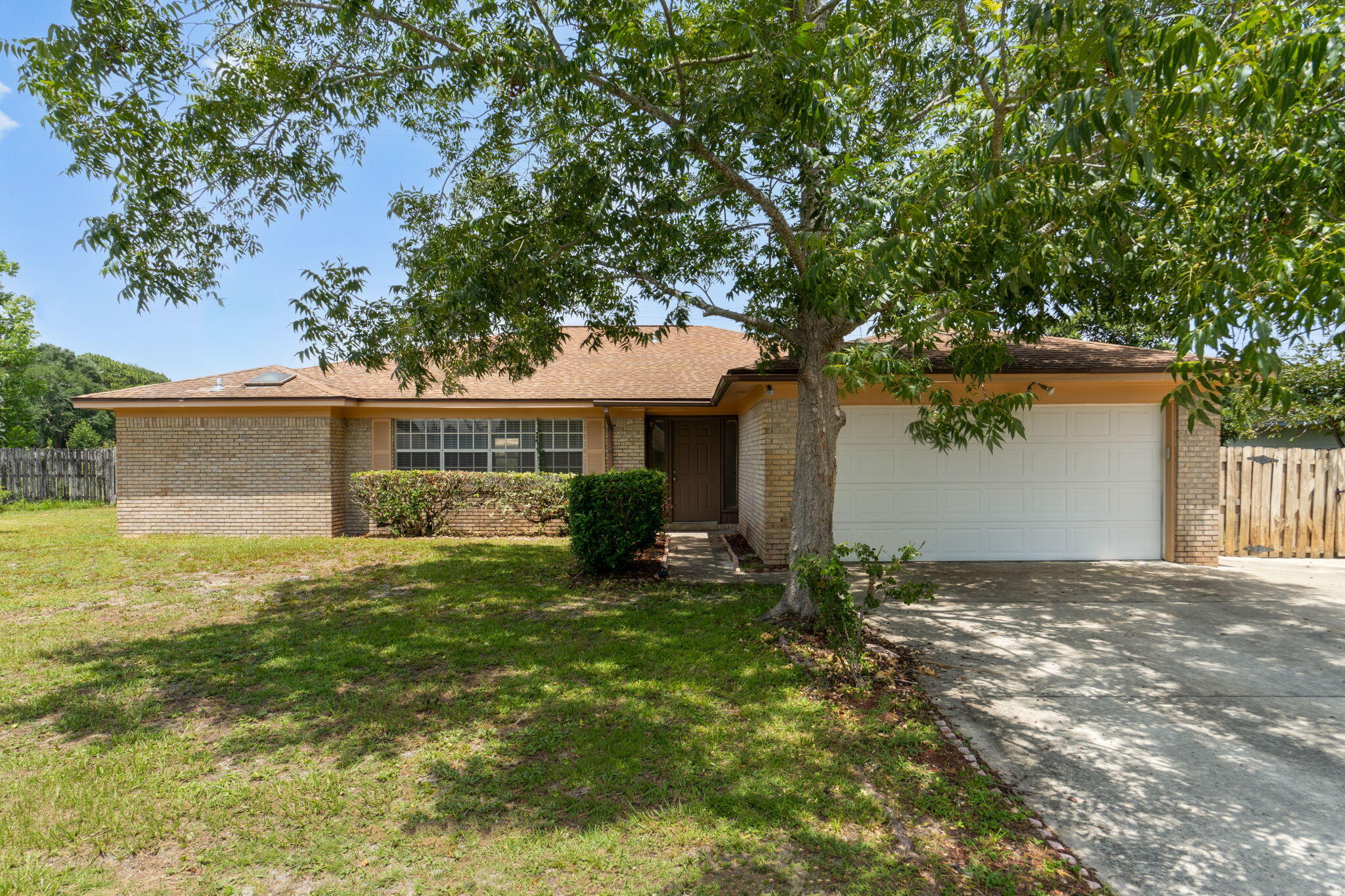 103 Tanglewood Court — photo