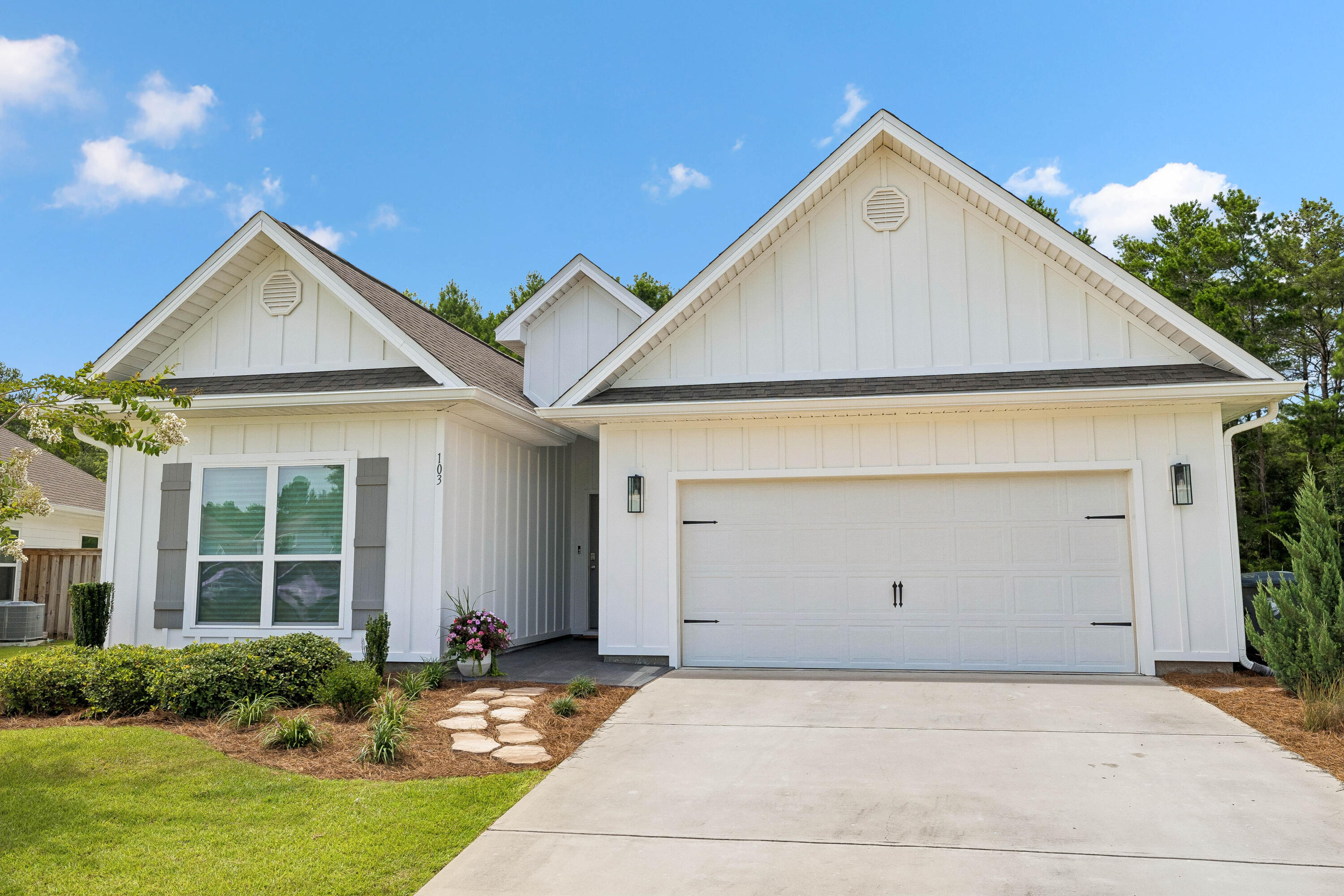 103 Dalton Aubrey Drive — photo