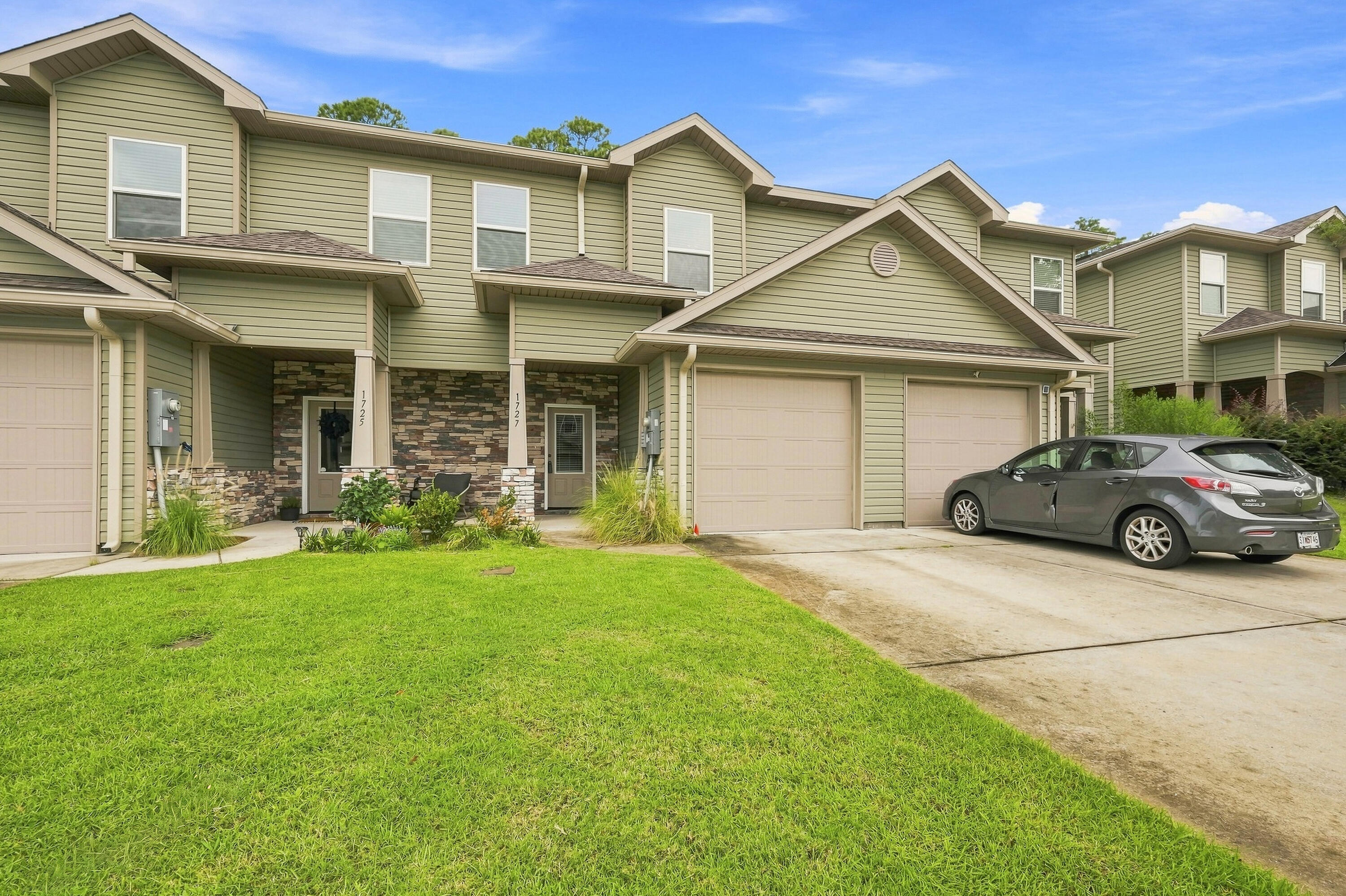 1727 Sound Haven Court — photo