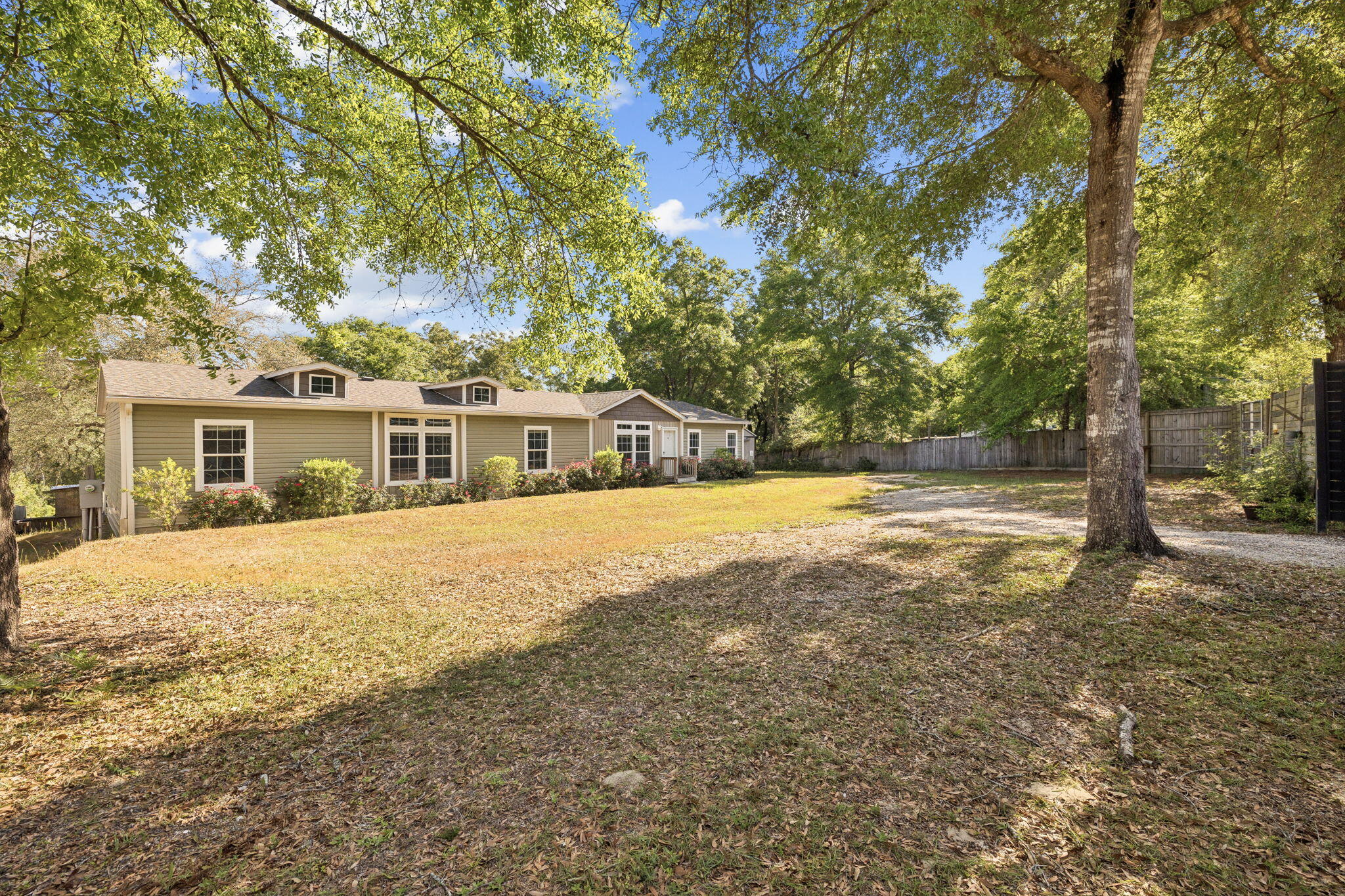 748 Phillips Drive — photo
