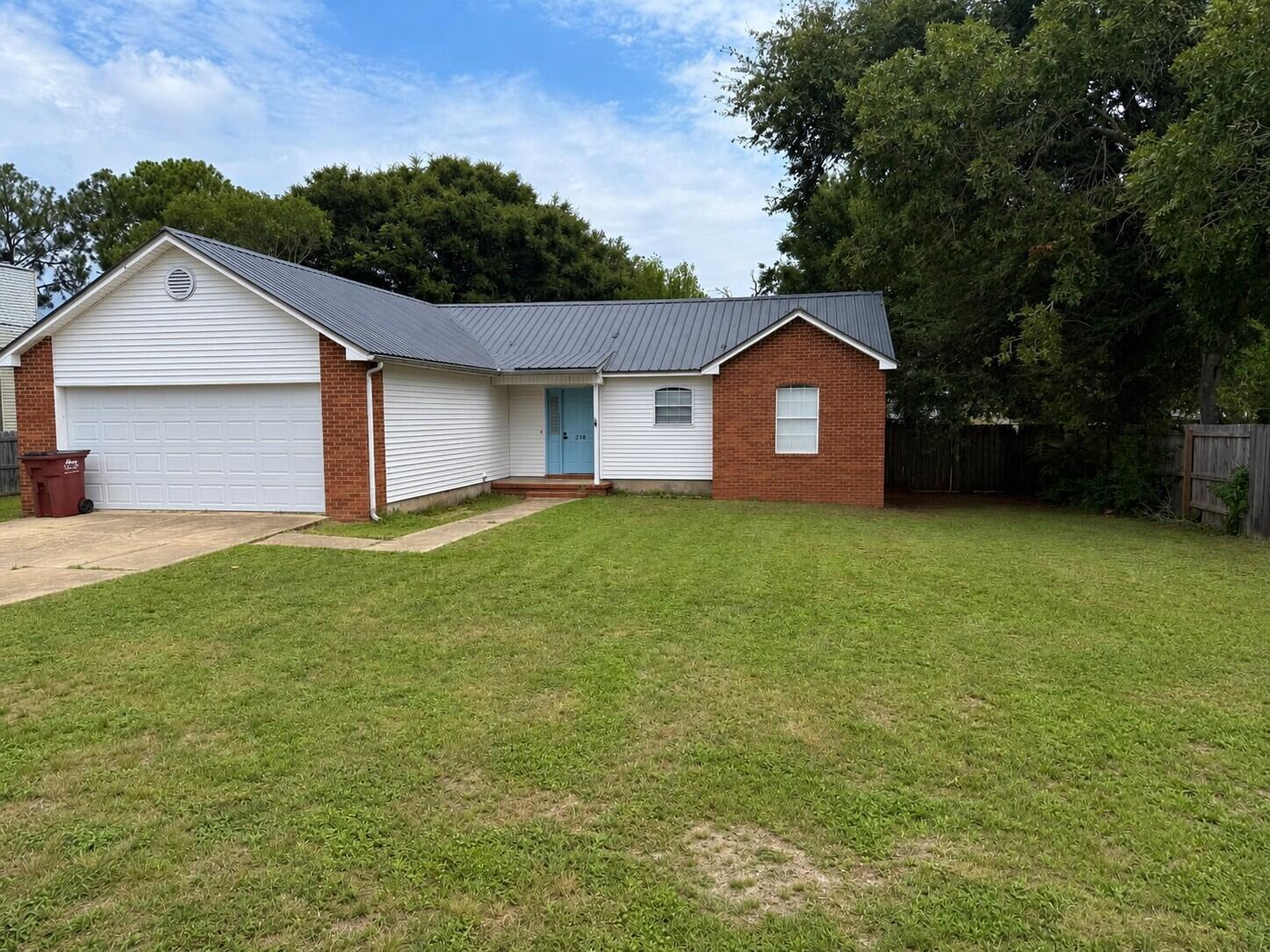 218 Westview Drive — photo