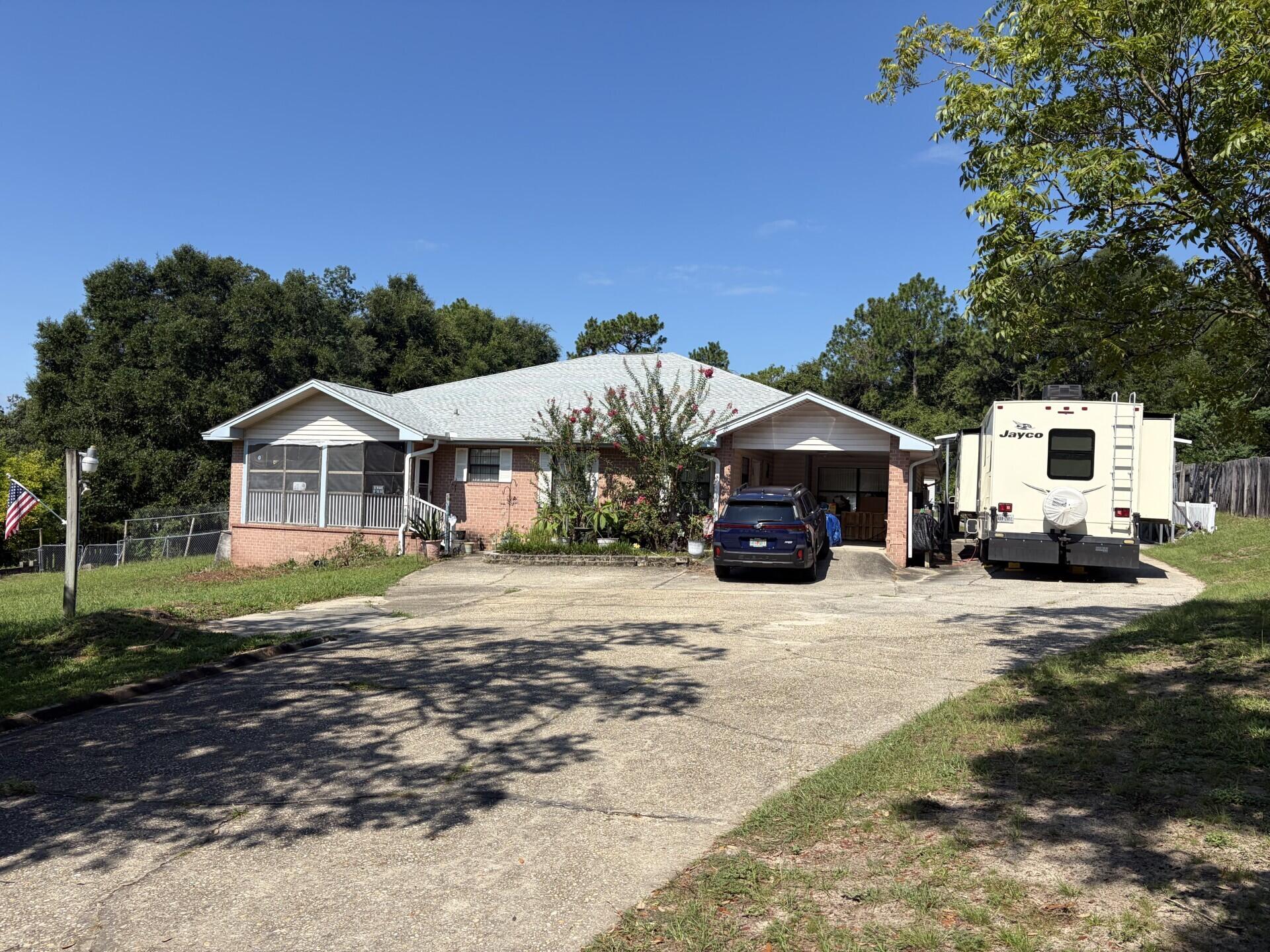 105 Navajo Trace — photo