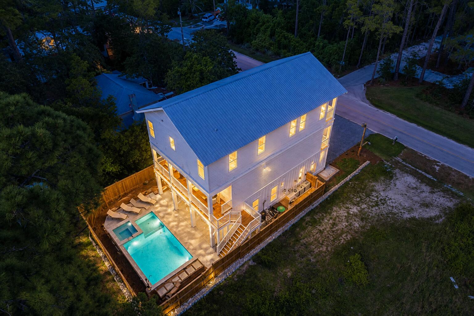 279 E Seahorse — photo