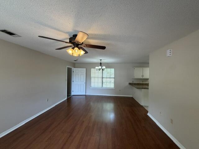 501 E Robinson Avenue, Crestview, FL 32539 — photo 2