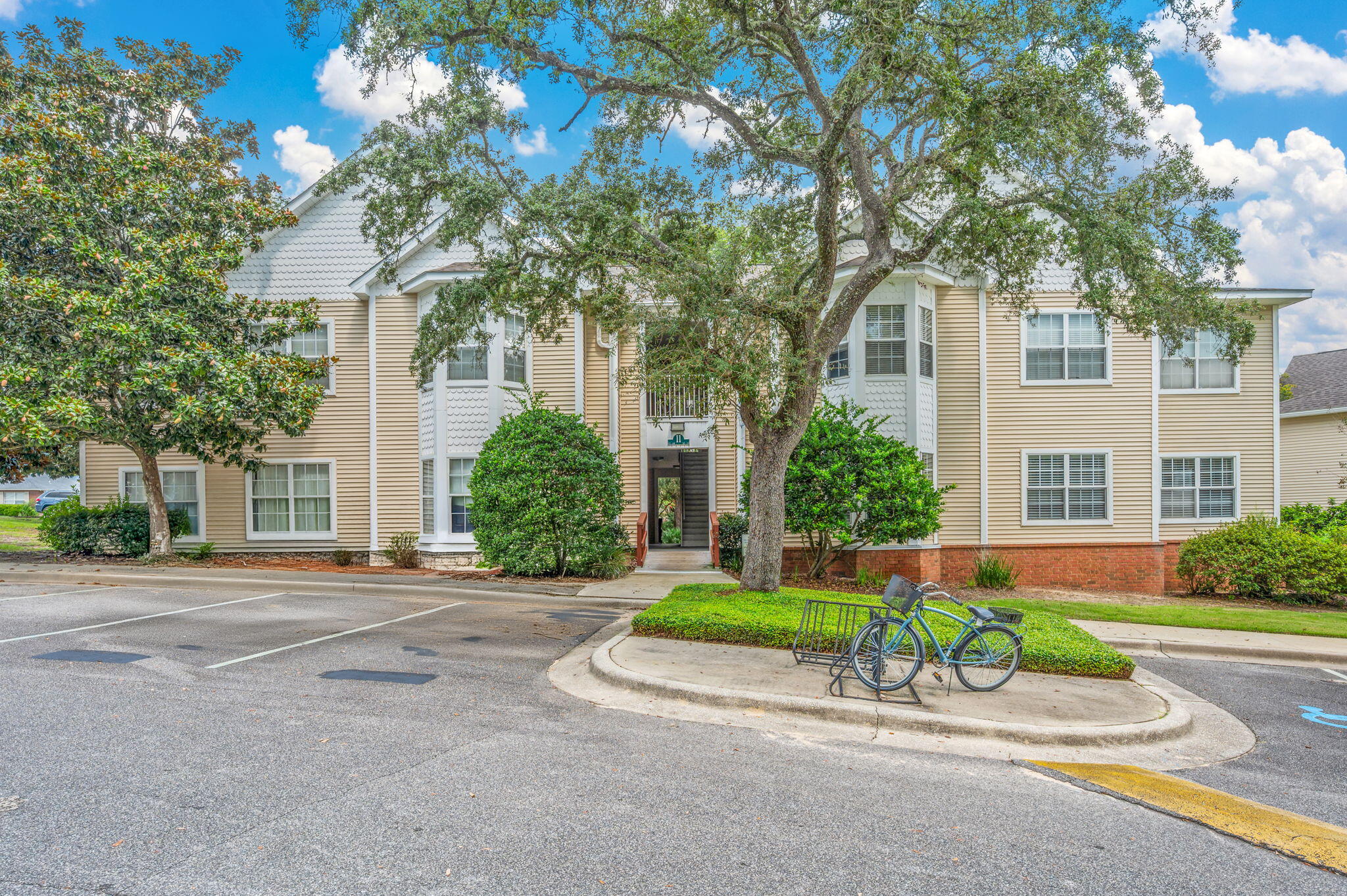 1501 N Partin Drive Apt 148 — photo