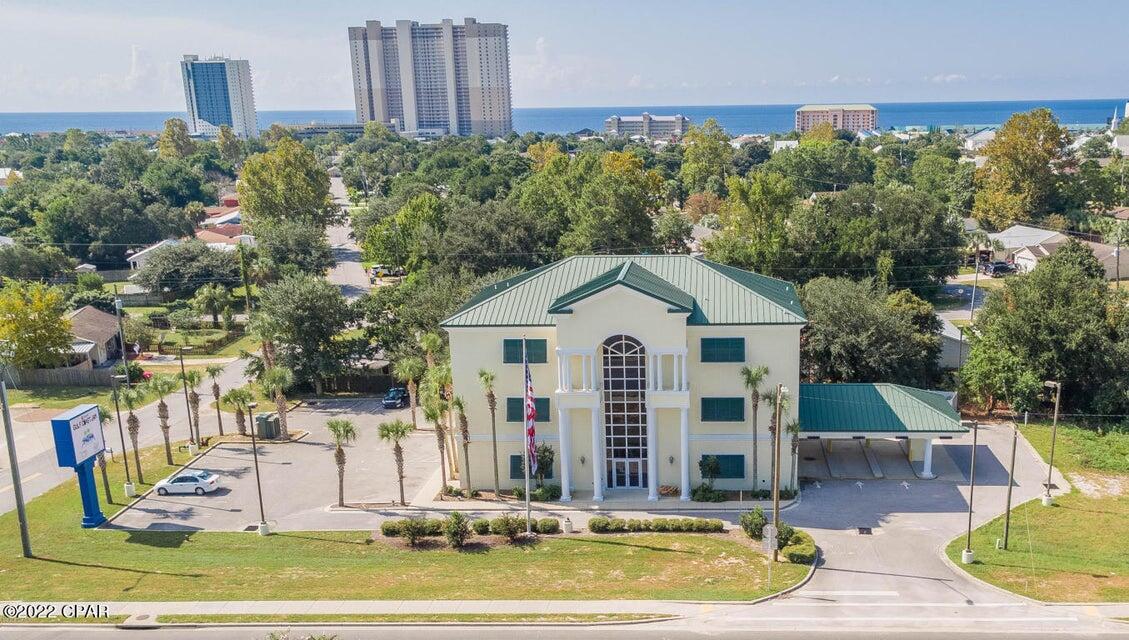 16901 Pc Bch Parkway — photo