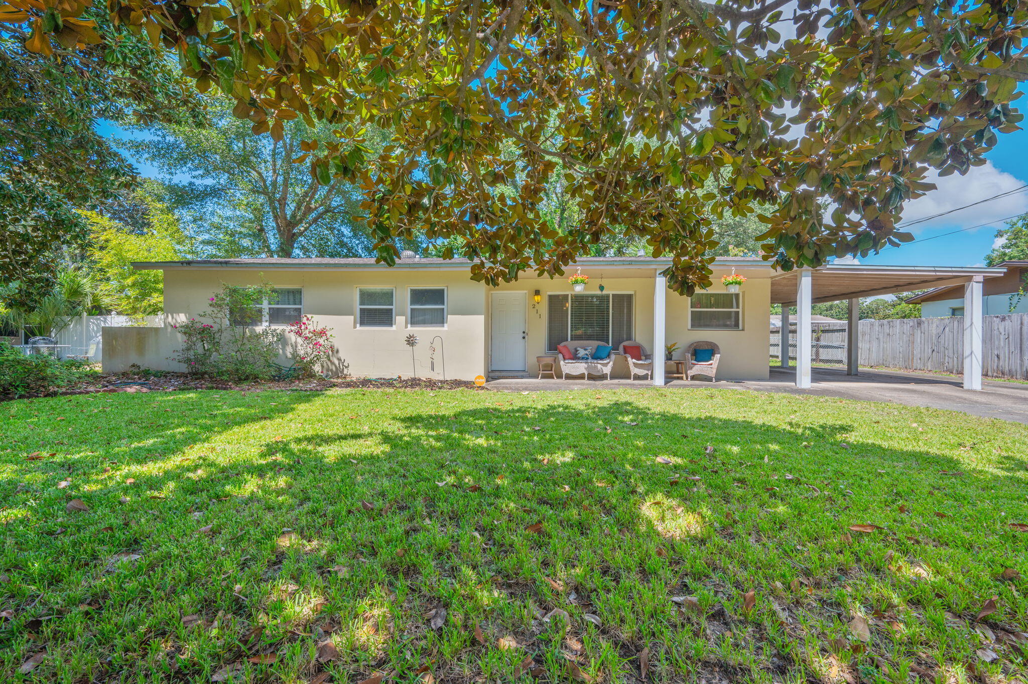 211 Anderson Drive — photo