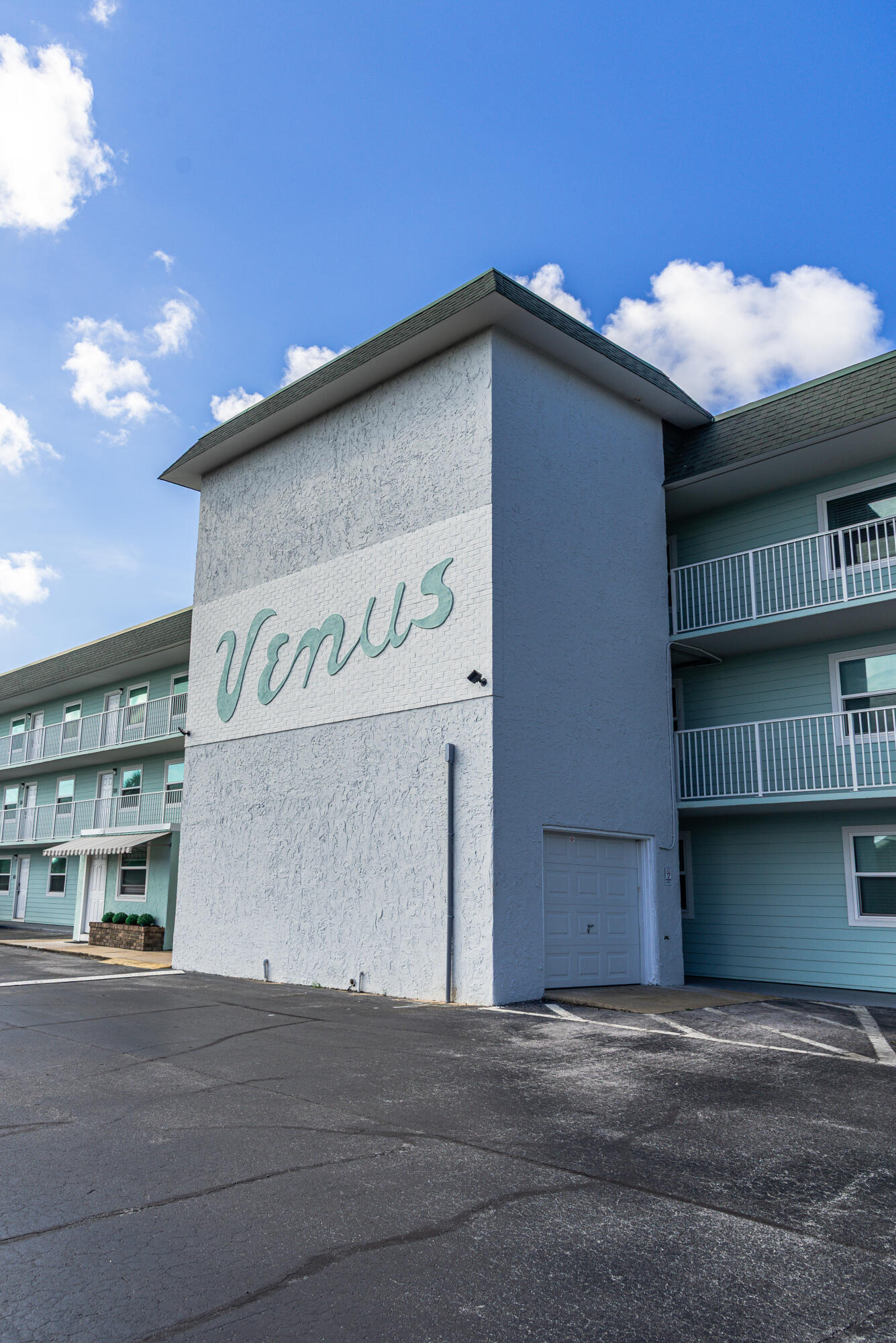 885 Santa Rosa Boulevard Unit 212 — photo