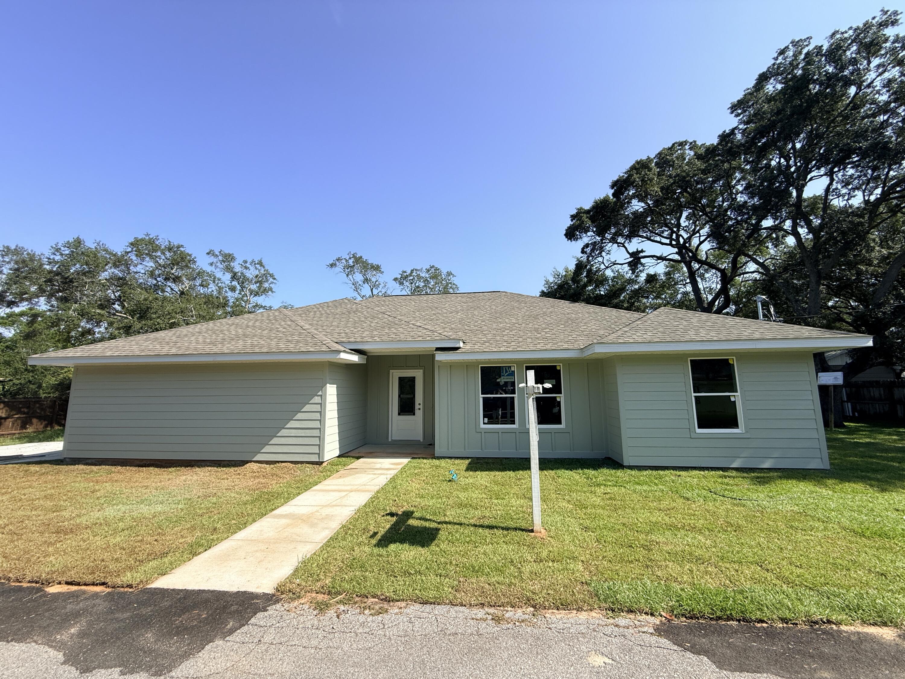 4728 Bay Breeze Drive — photo