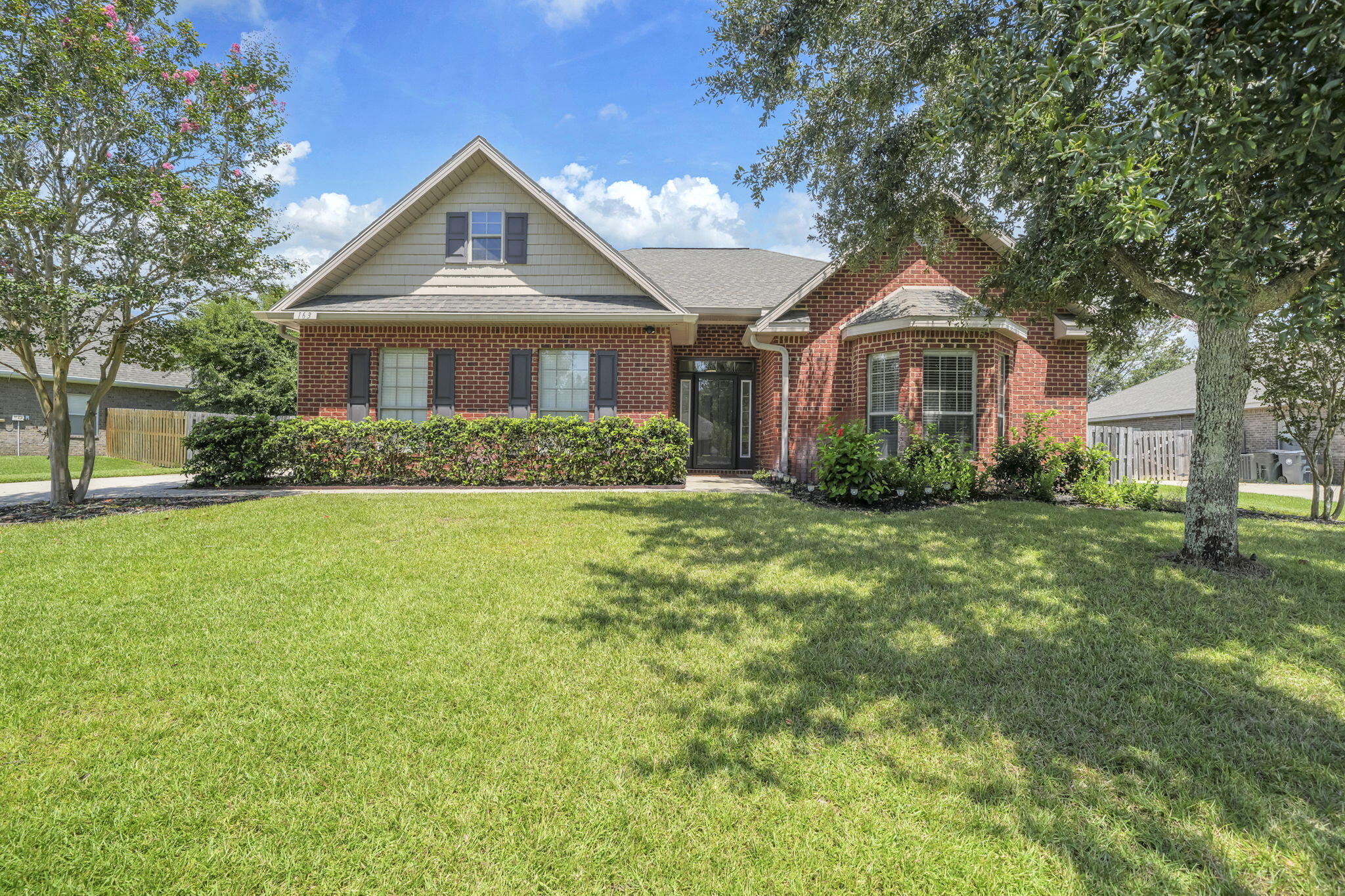 163 Camellia Court — photo