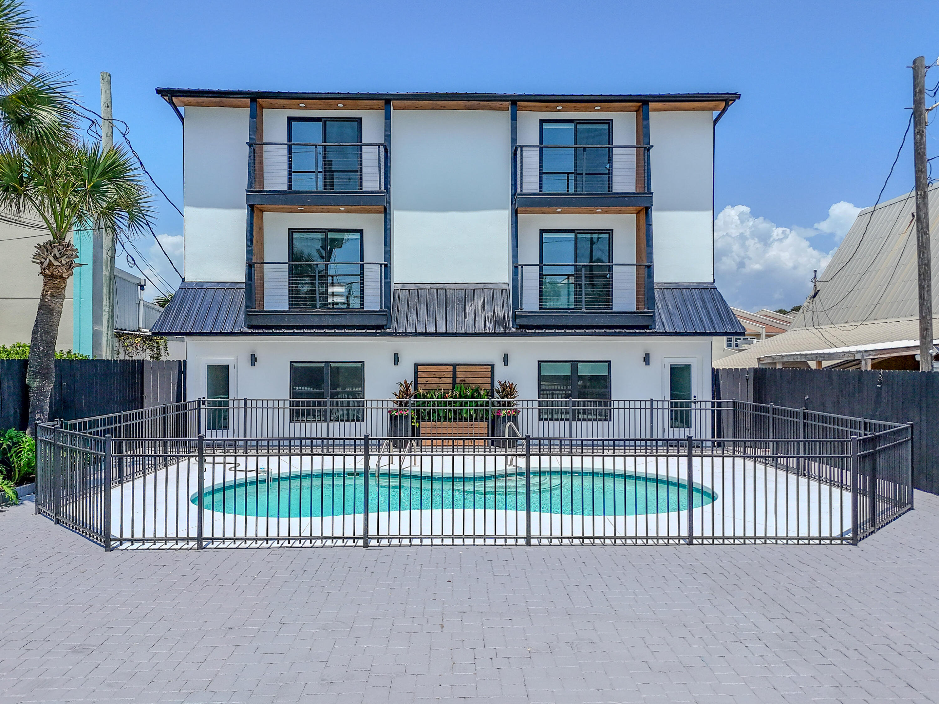 1656 Scenic Gulf Drive — photo