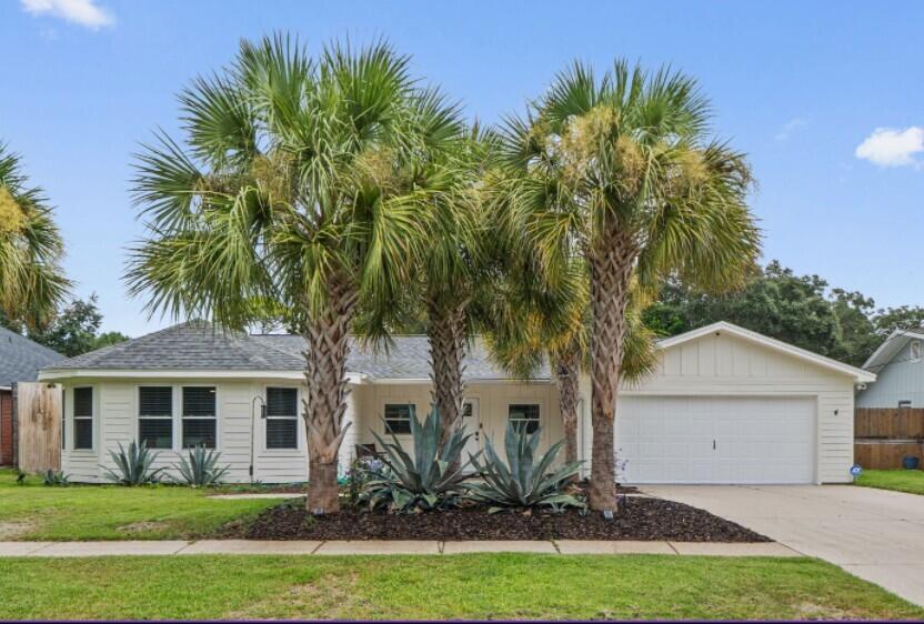 805 N Lakeside Drive — photo