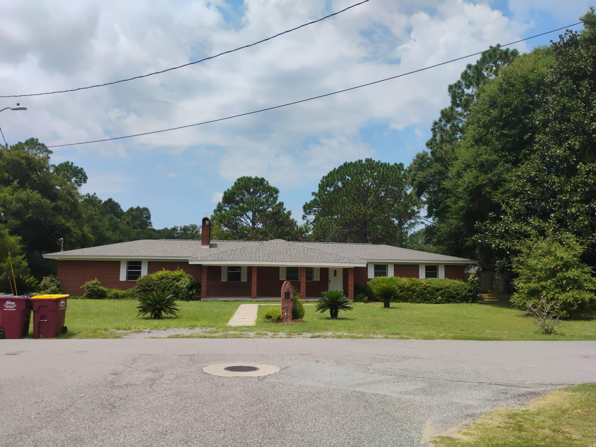 141 Chessher Court — photo