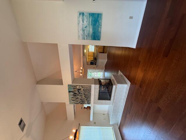 1305 Ariel Court — photo