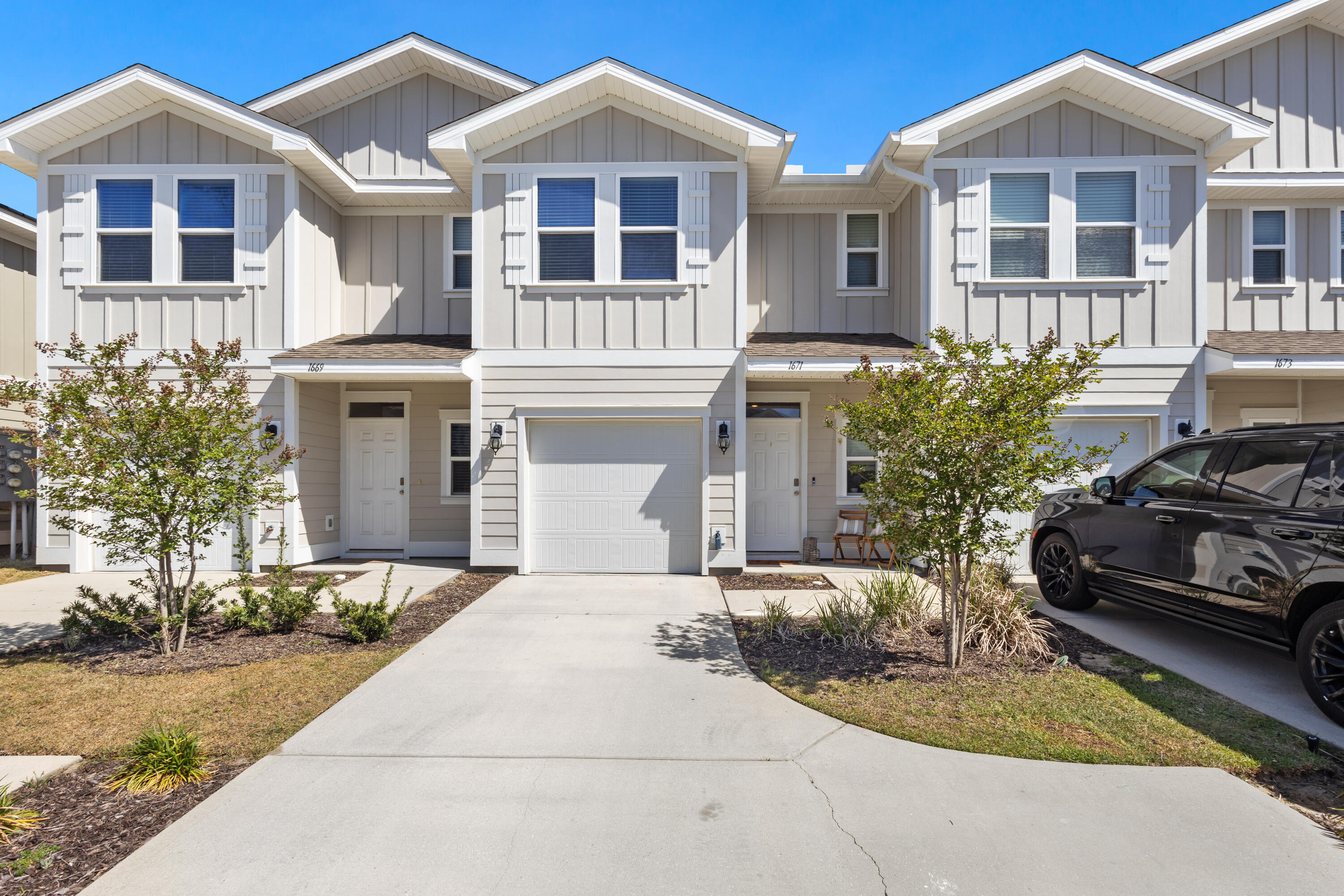 1671 Caleigh Court — photo