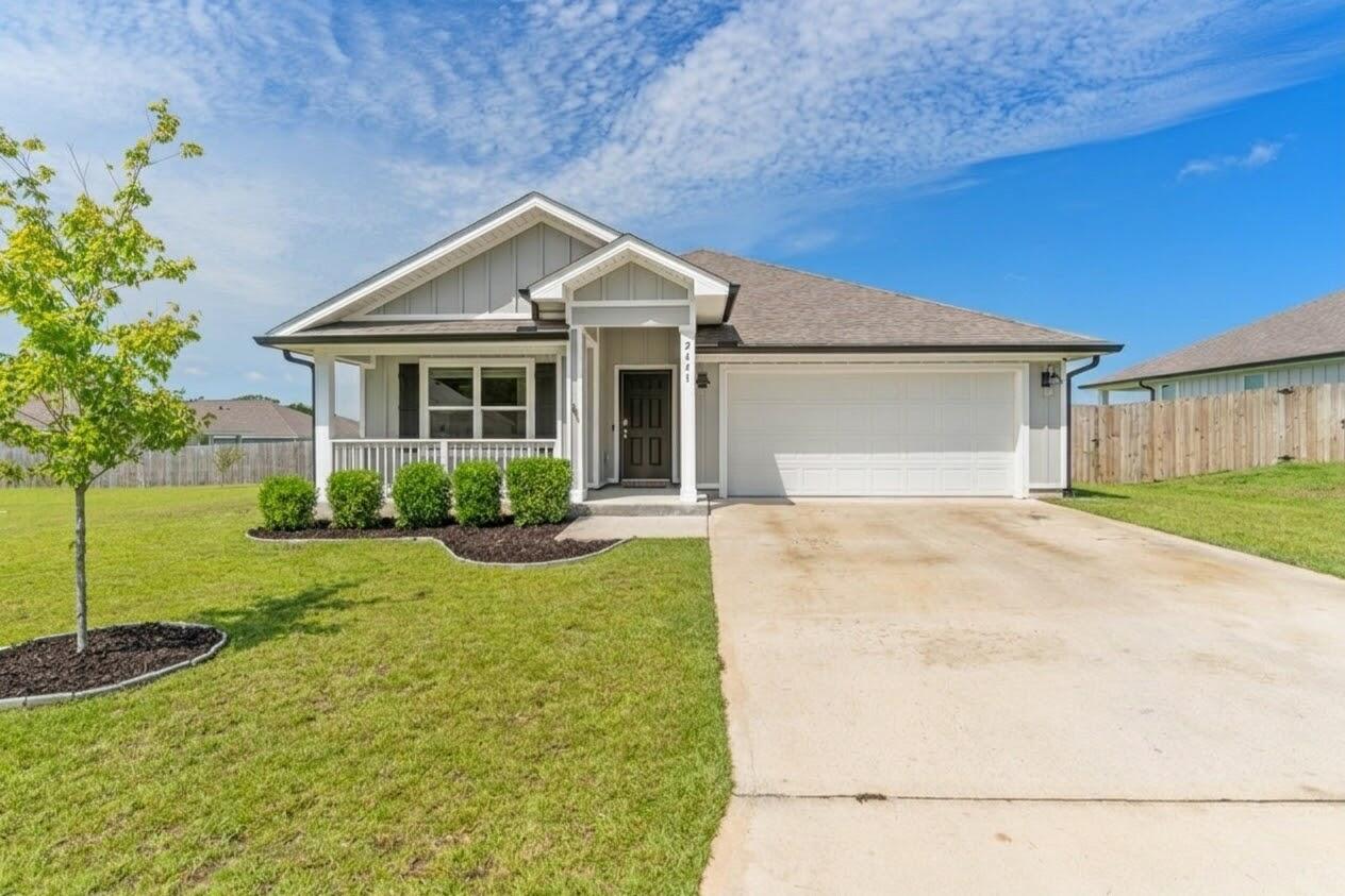 2641 Saltgrass Way — photo