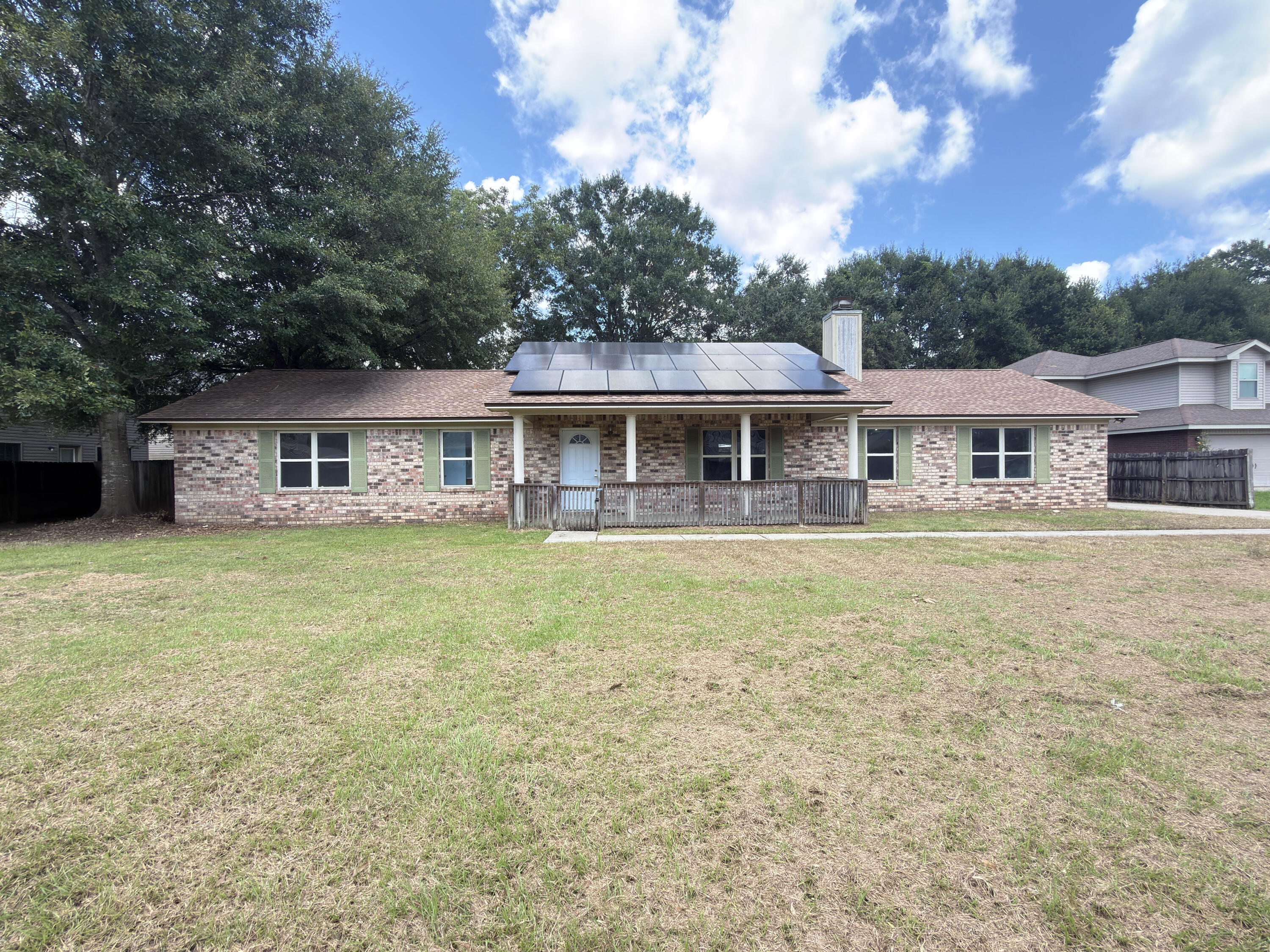 8911 Fullham Court — photo