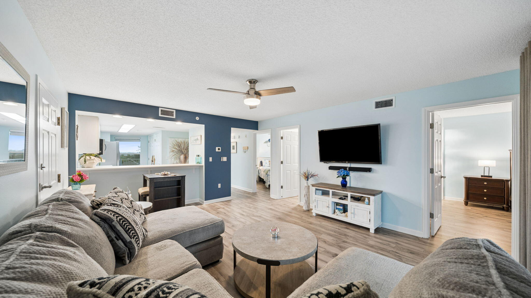 895 Santa Rosa Boulevard 415 / 415a — photo