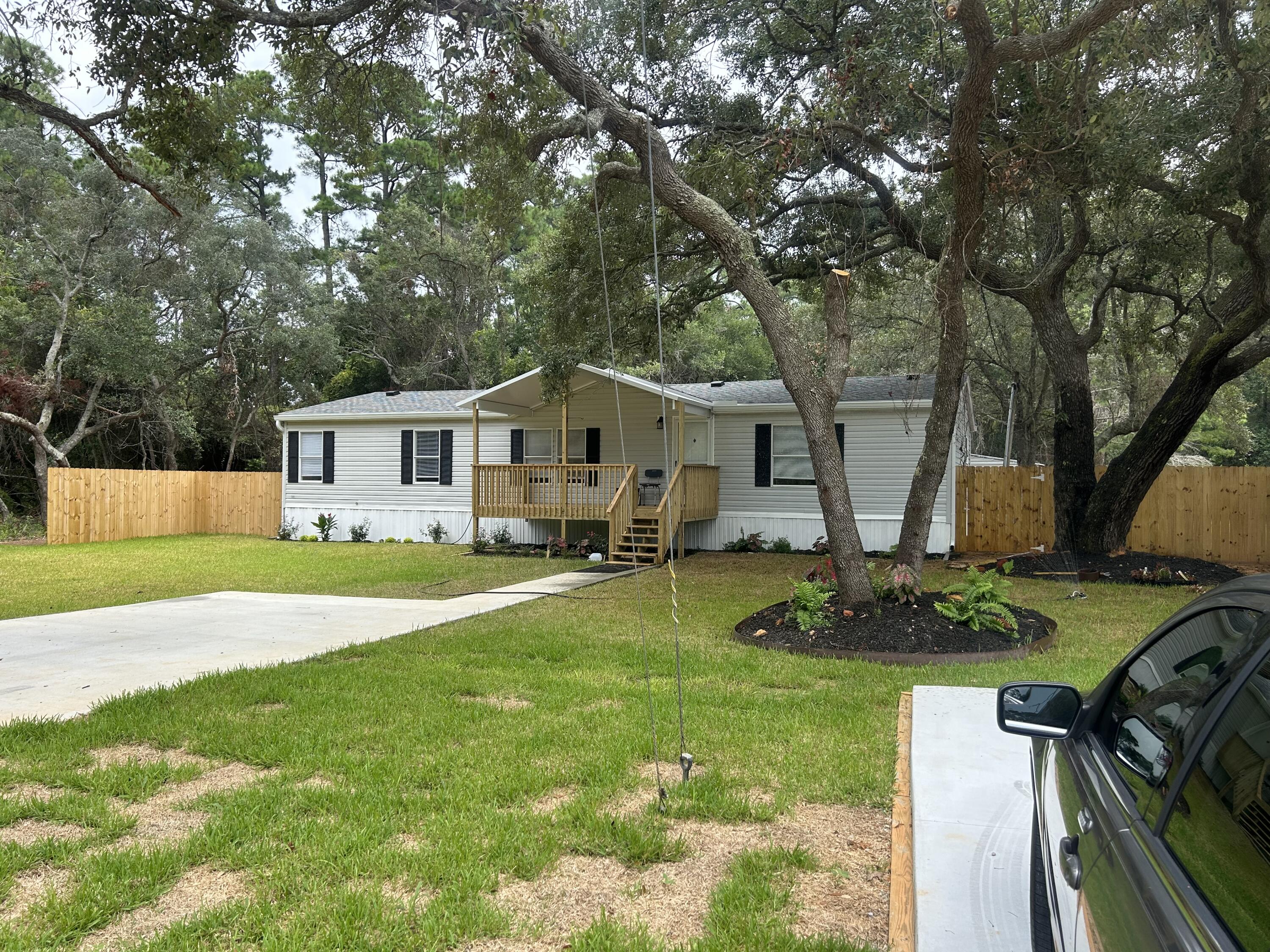 5658 Charter Circle — photo