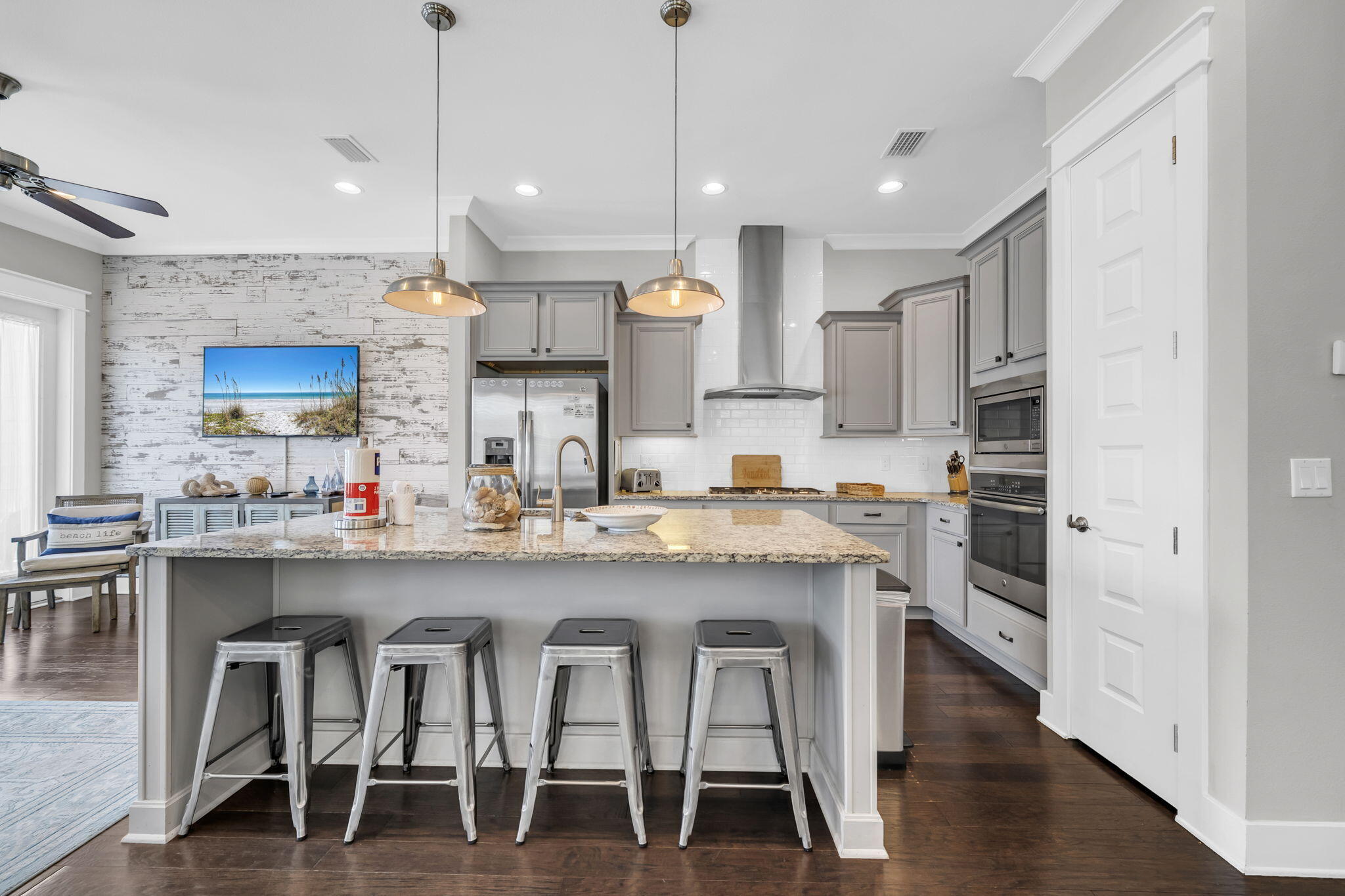 91 Milestone Drive Unit a — photo
