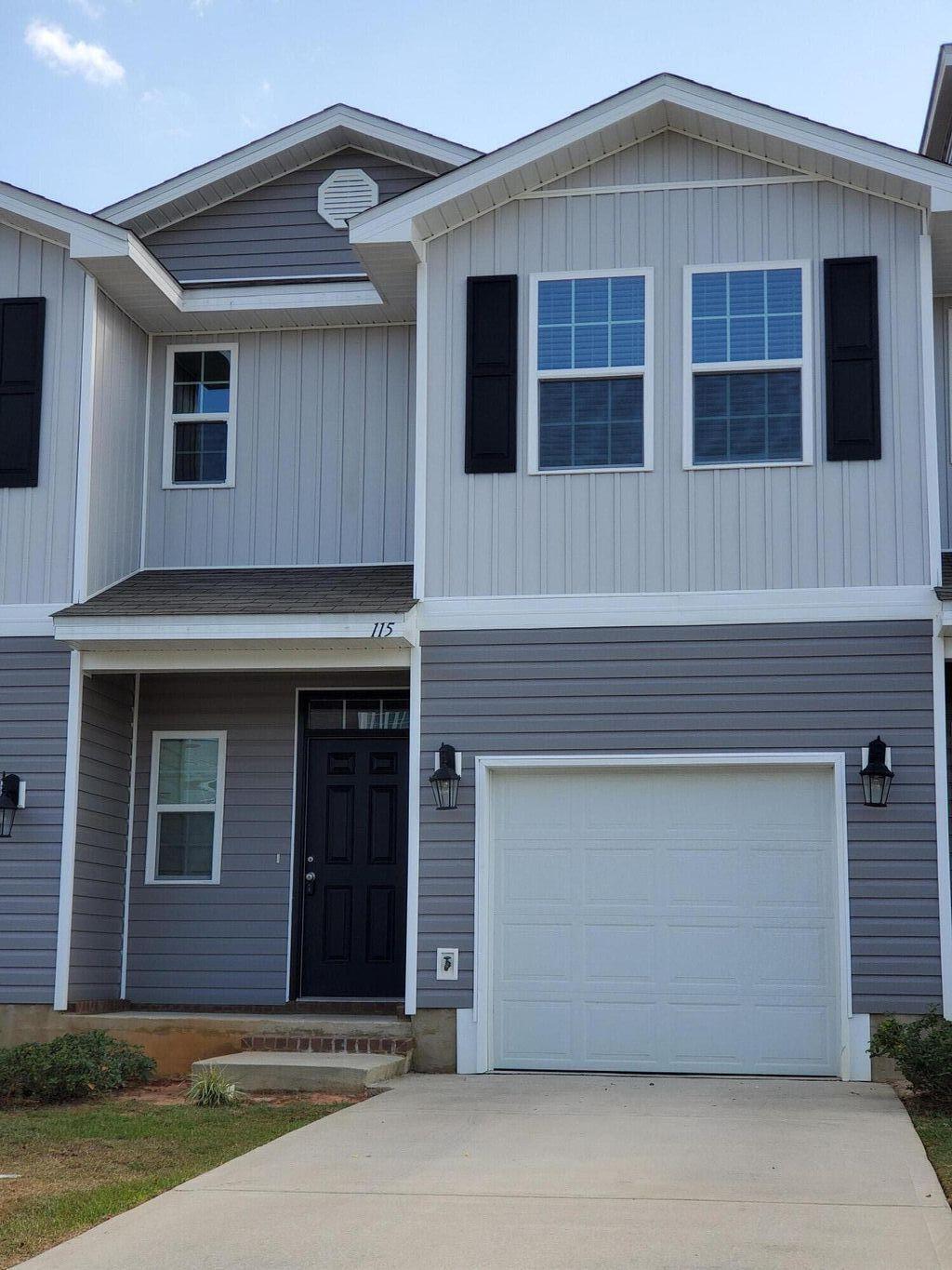 117 E Iron Horse Drive — photo