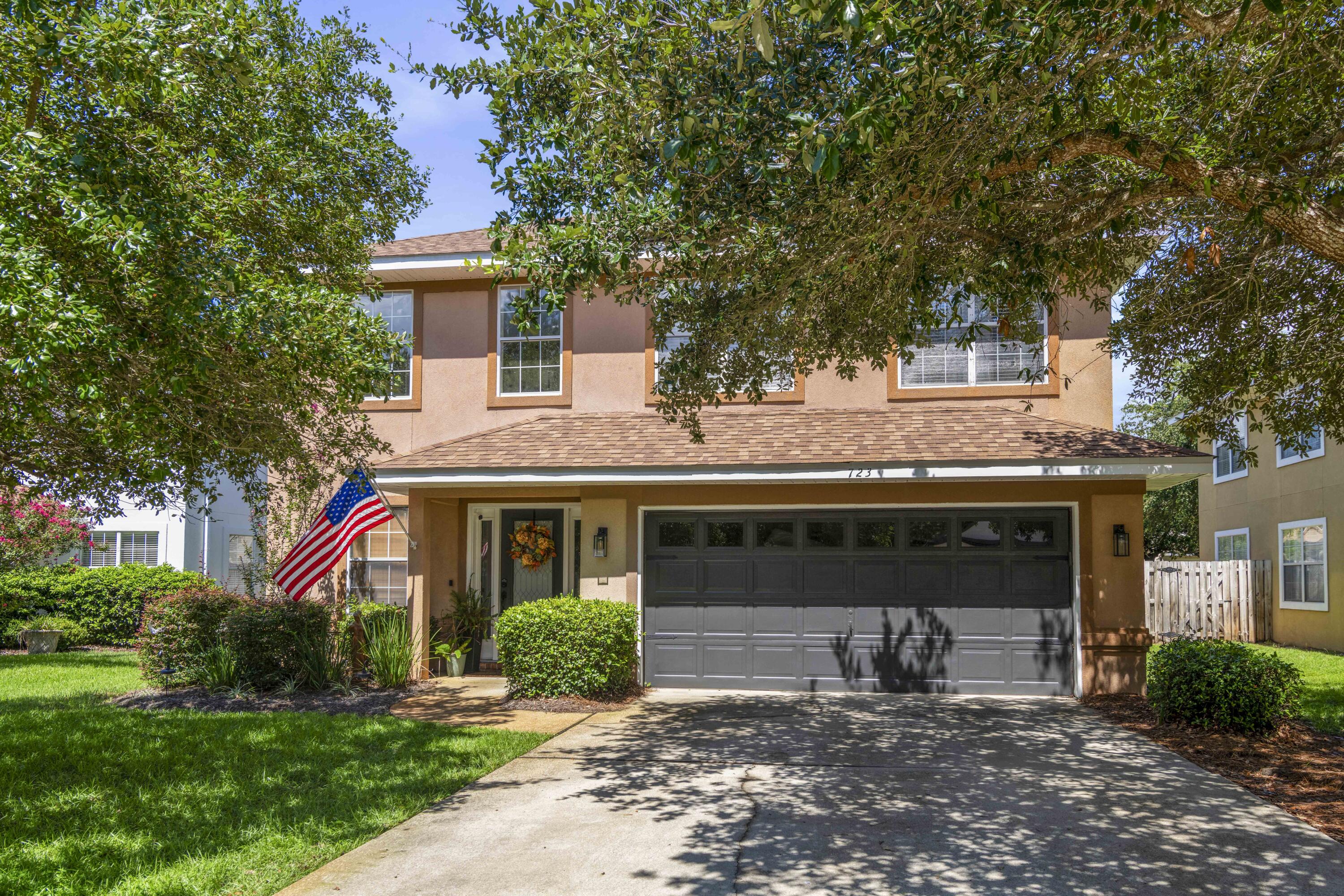 723 Loblolly Bay Drive — photo