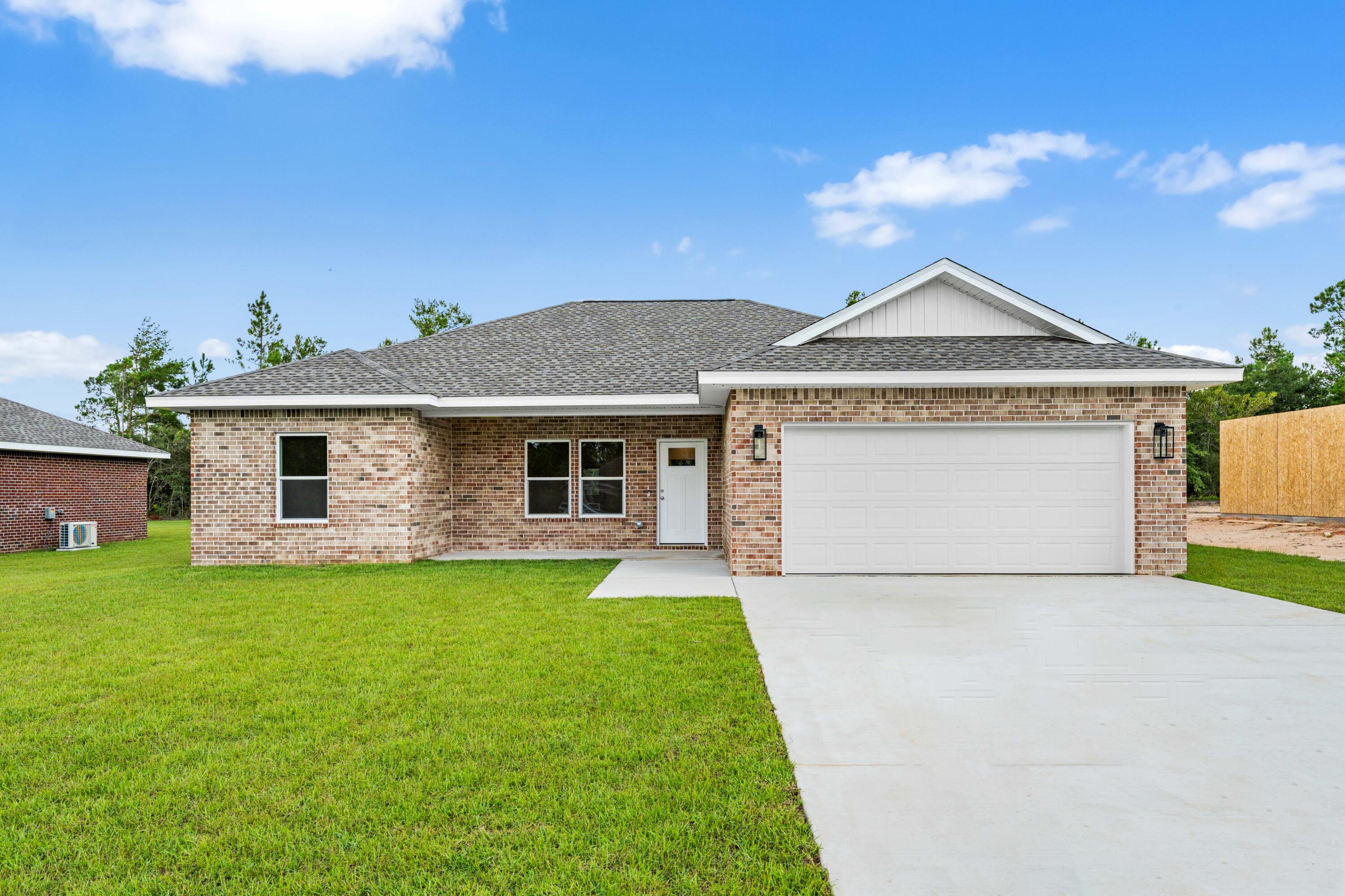 4614 Eagle Way — photo