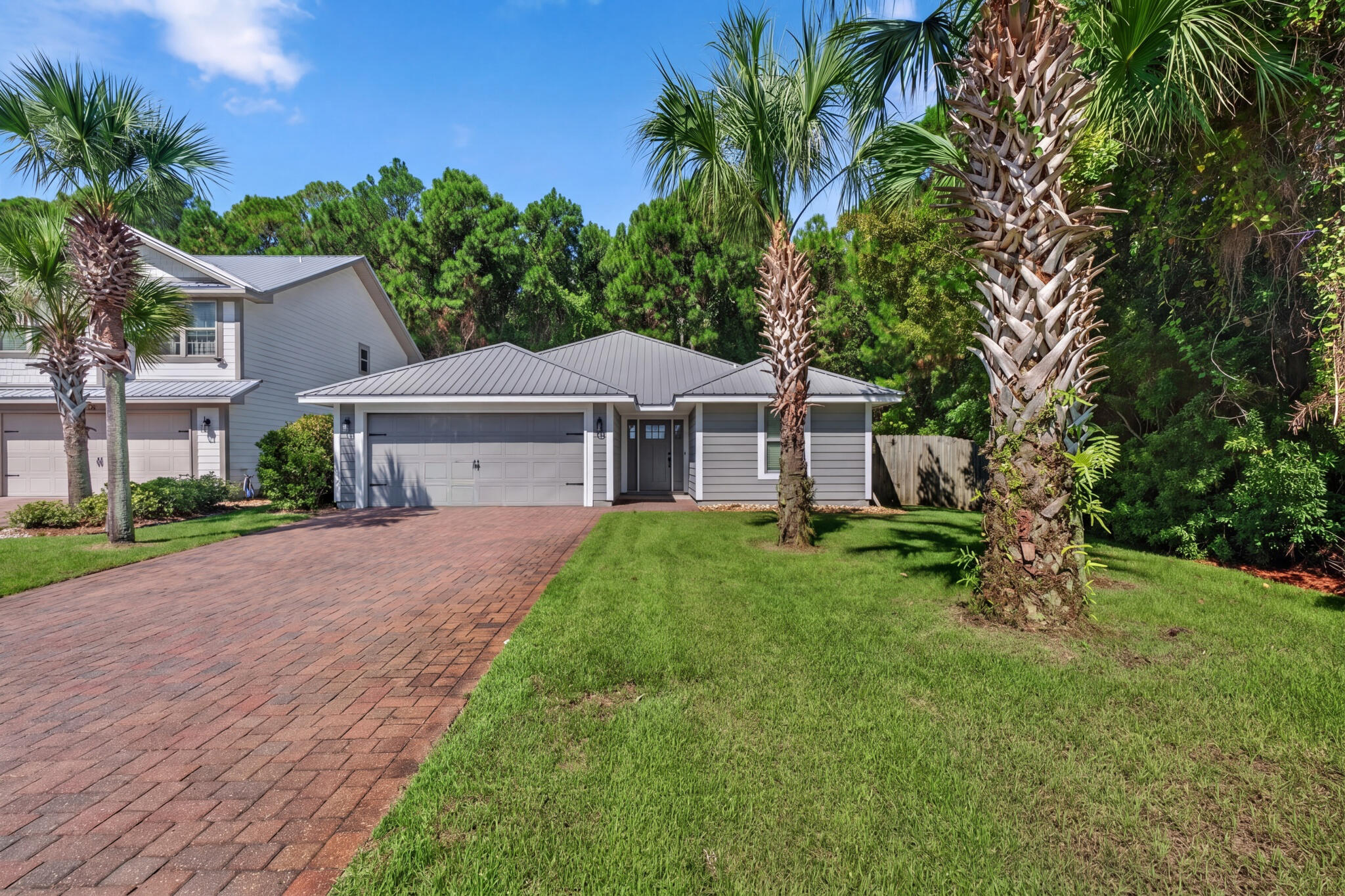 40 Golden Eagle Court — photo