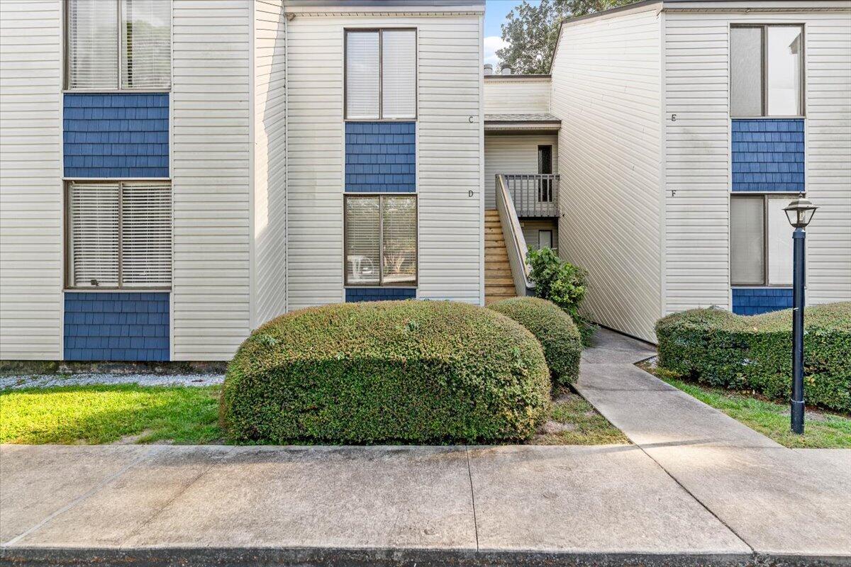 124 SE Elm Avenue Unit 3D — photo