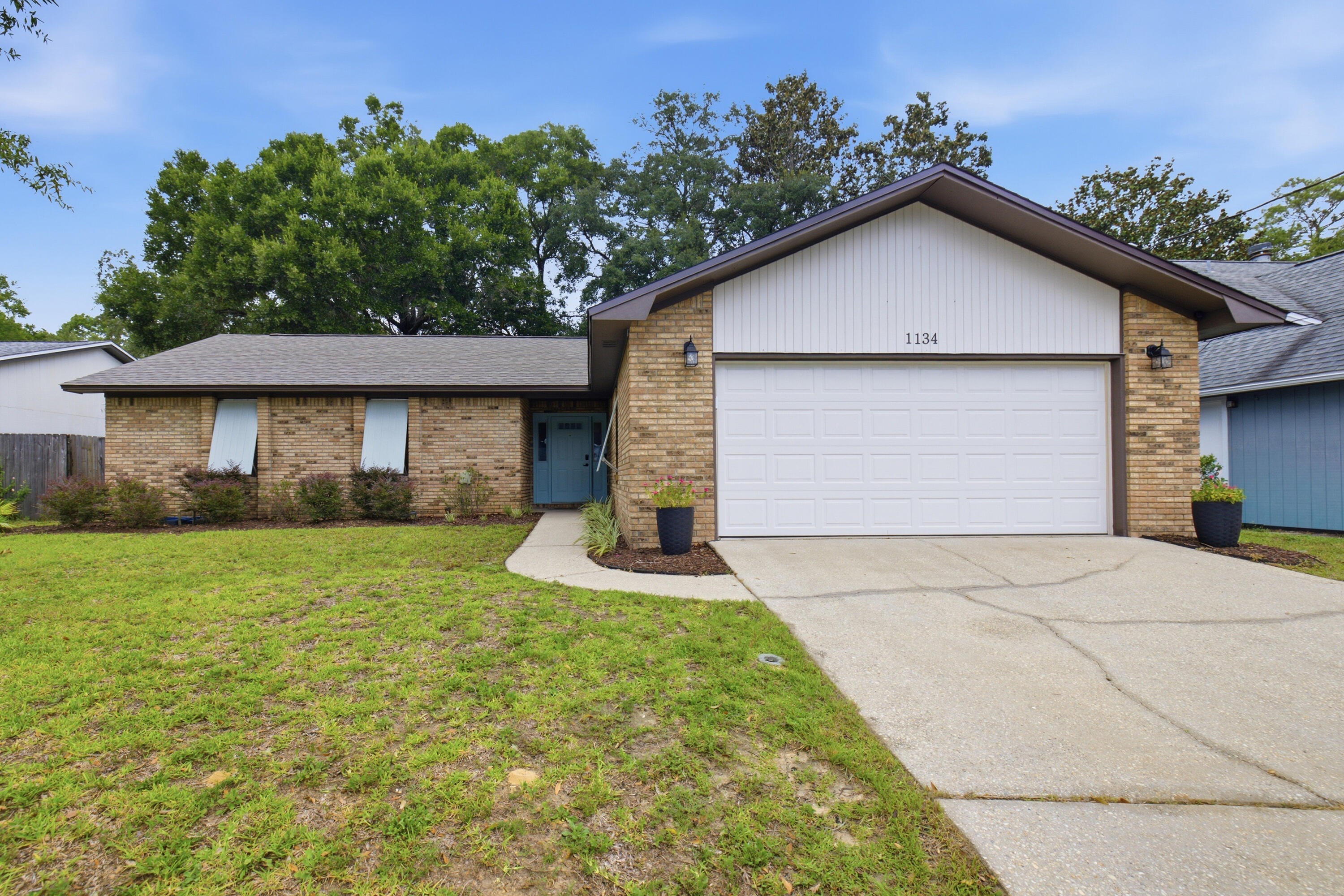 1134 Rhonda Drive — photo