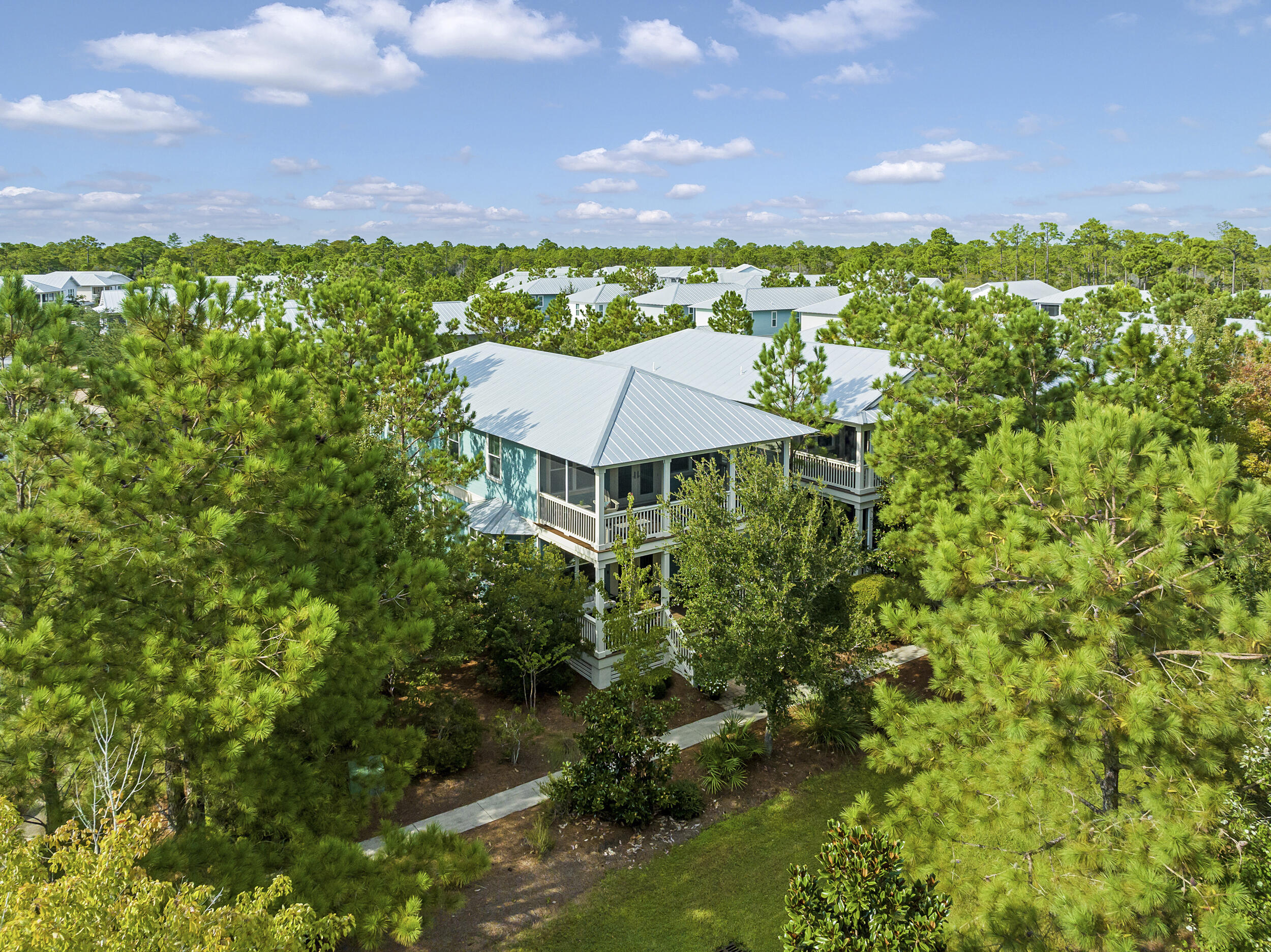 8 Lovegrass Way — photo