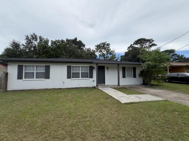 6613 Hampton Road — photo