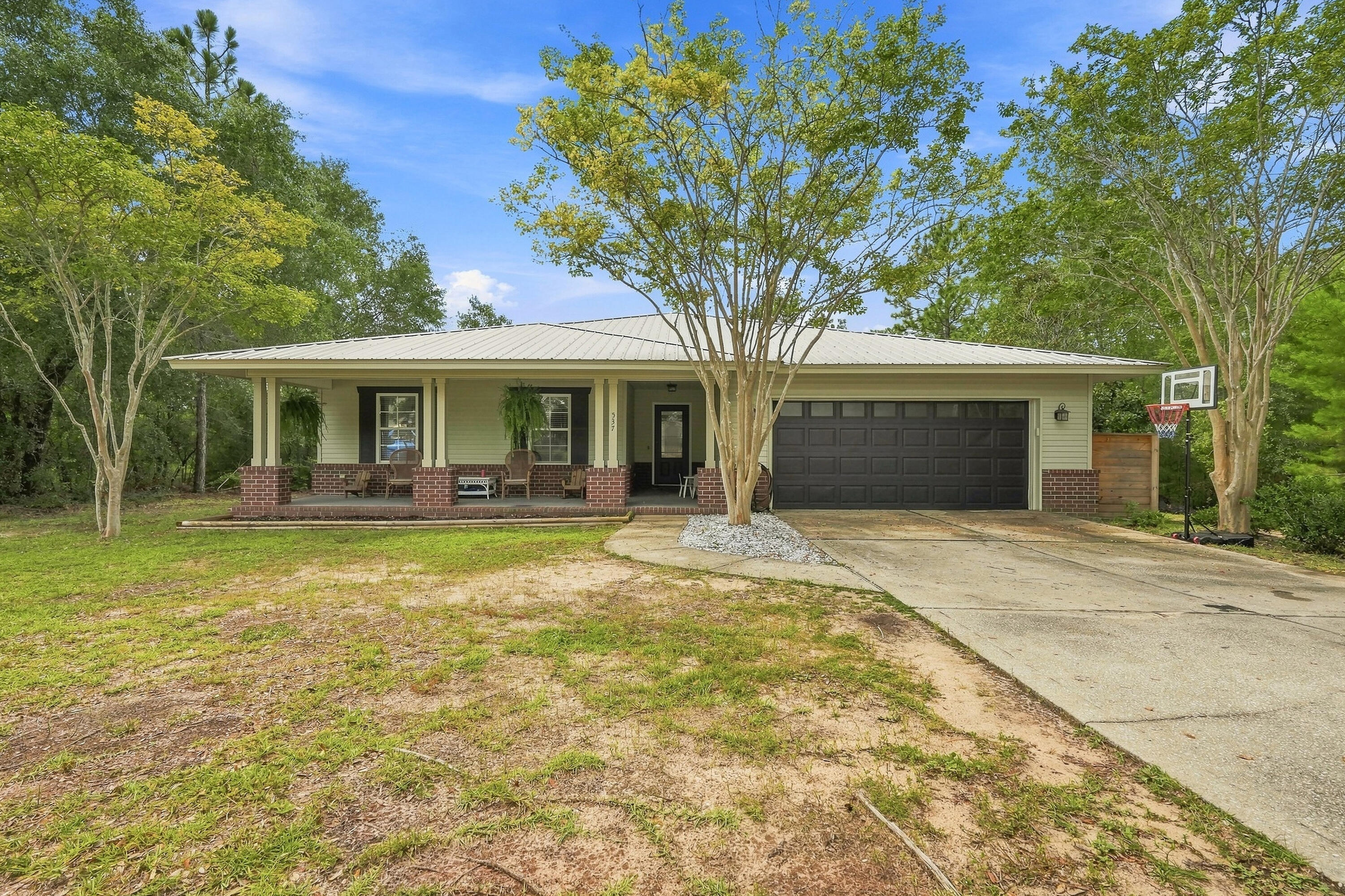 537 Hunters Ridge Road — photo