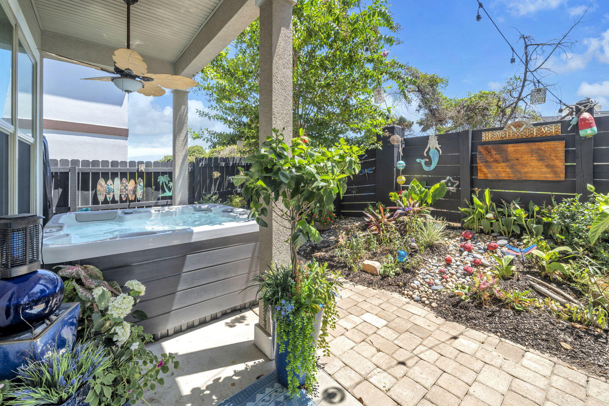 4768 Calatrava Court — photo