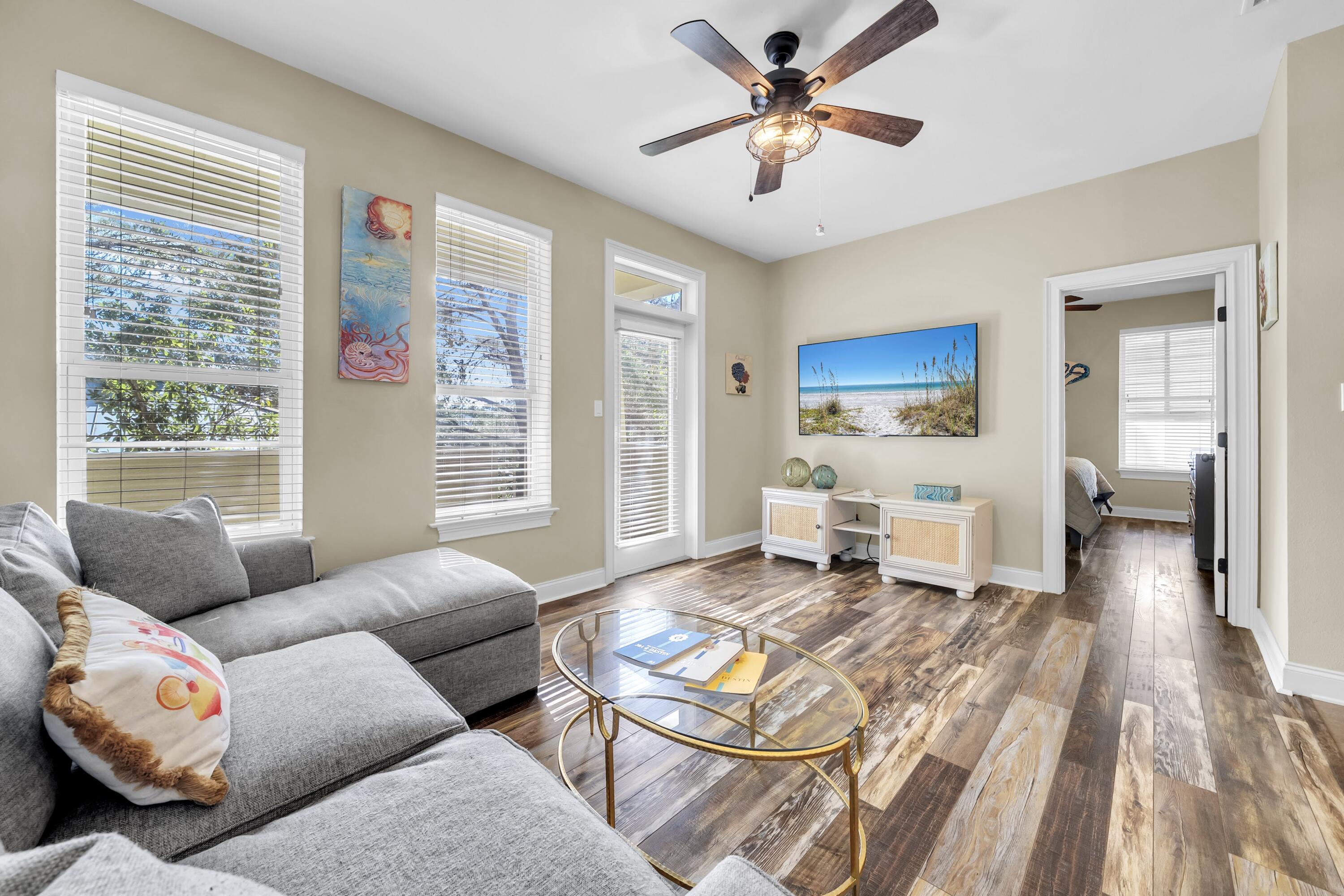 10 Silk Bay Drive Unit 122 — photo