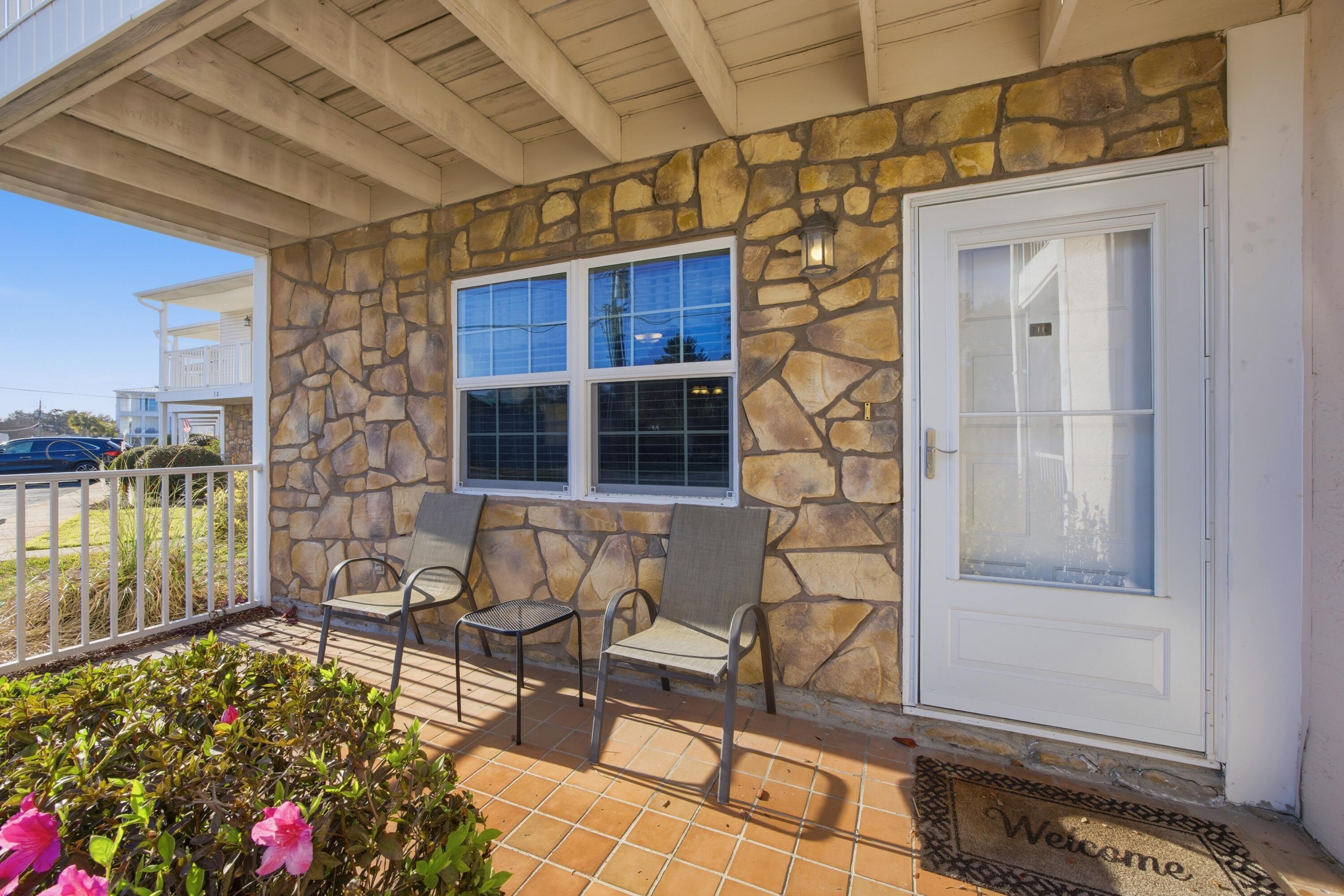 241 Ellis Road Unit 11 — photo