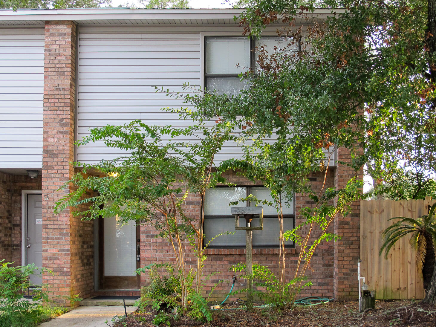 618 Virginia Oak Court — photo