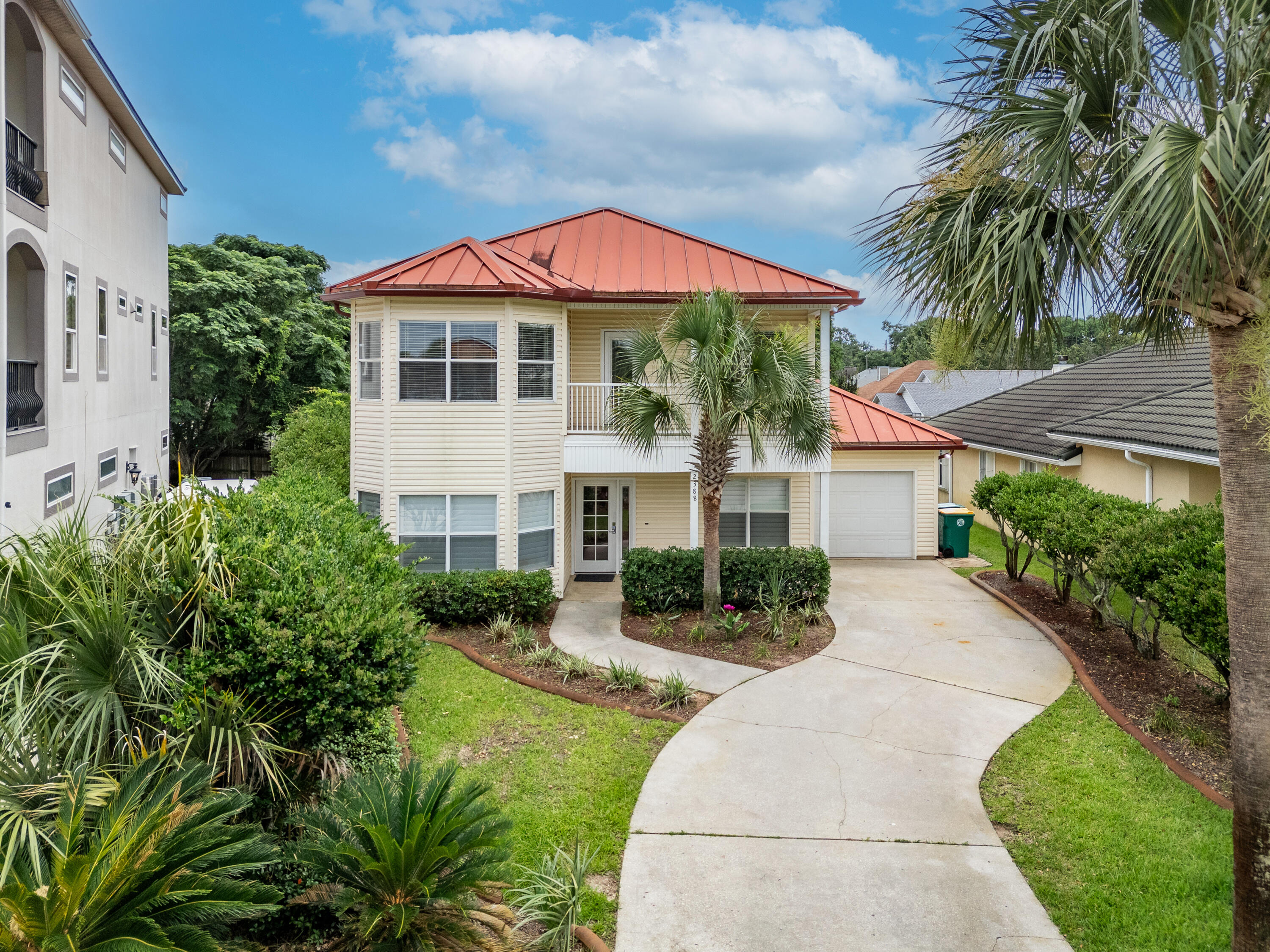 2388 Palm Harbor Drive — photo