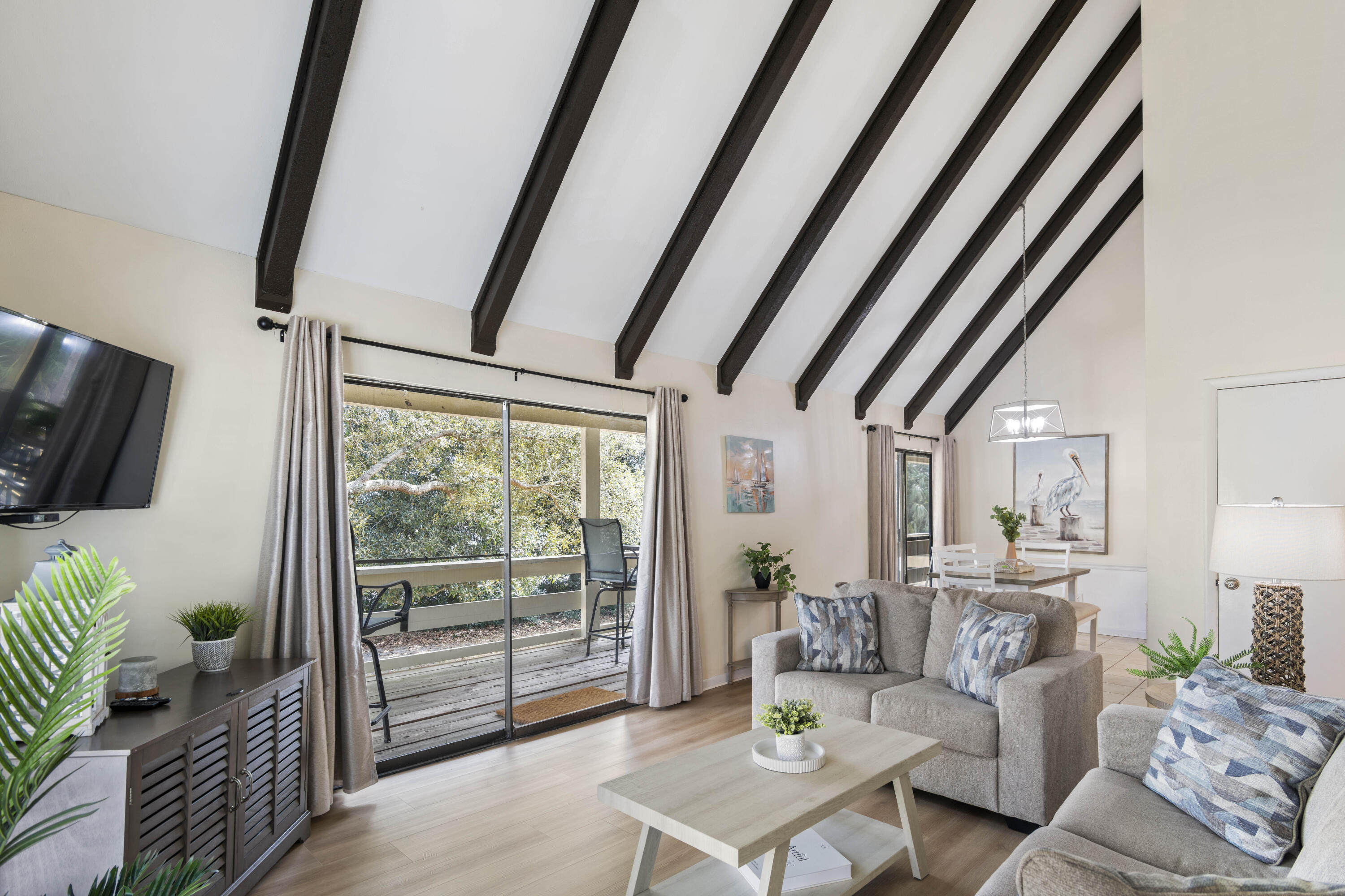 166 N Driftwood Bay Unit 36C — photo