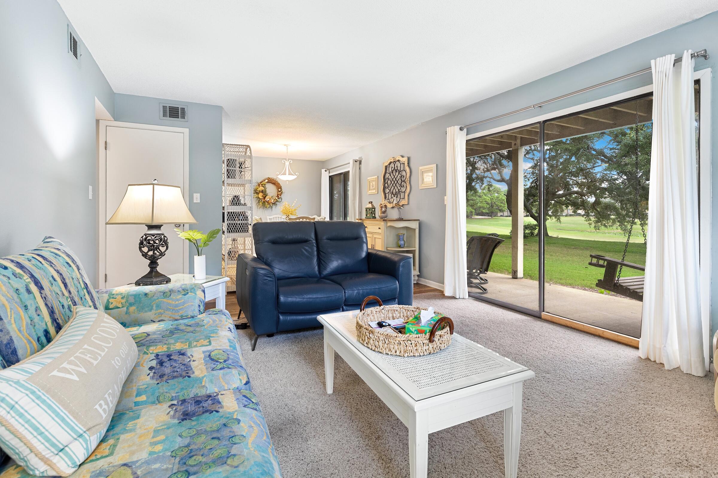 24 Breakwater Bay 7E — photo