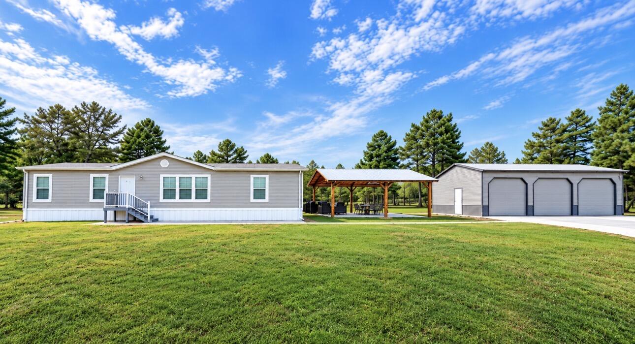 377 Wagner Drive — photo