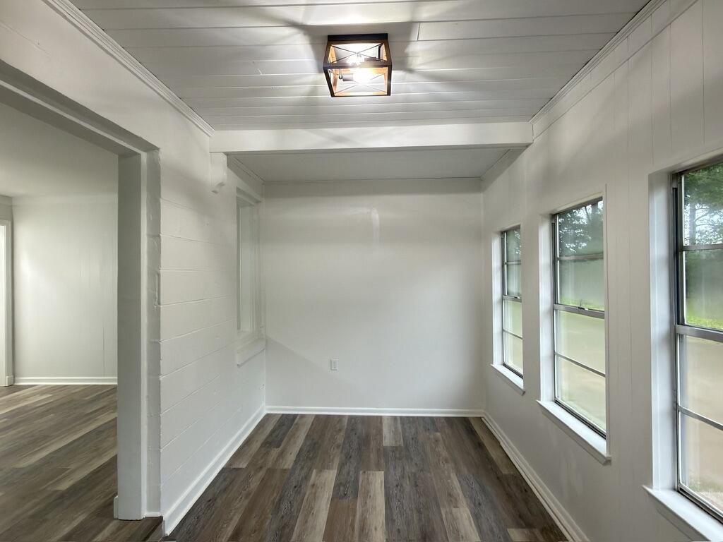 215 E 3rd Avenue, Crestview, FL 32536 — photo 2