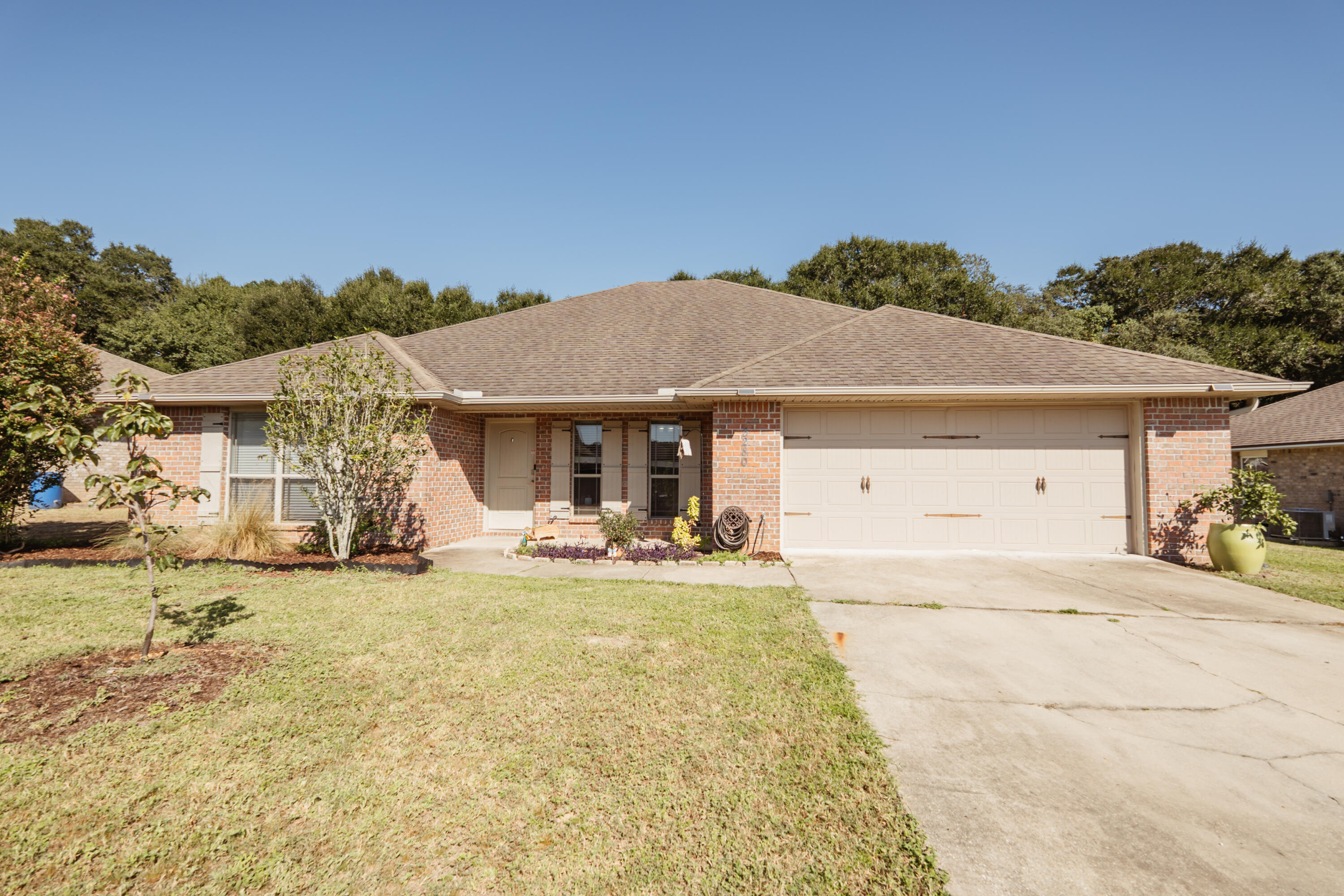 5280 Moore Loop — photo